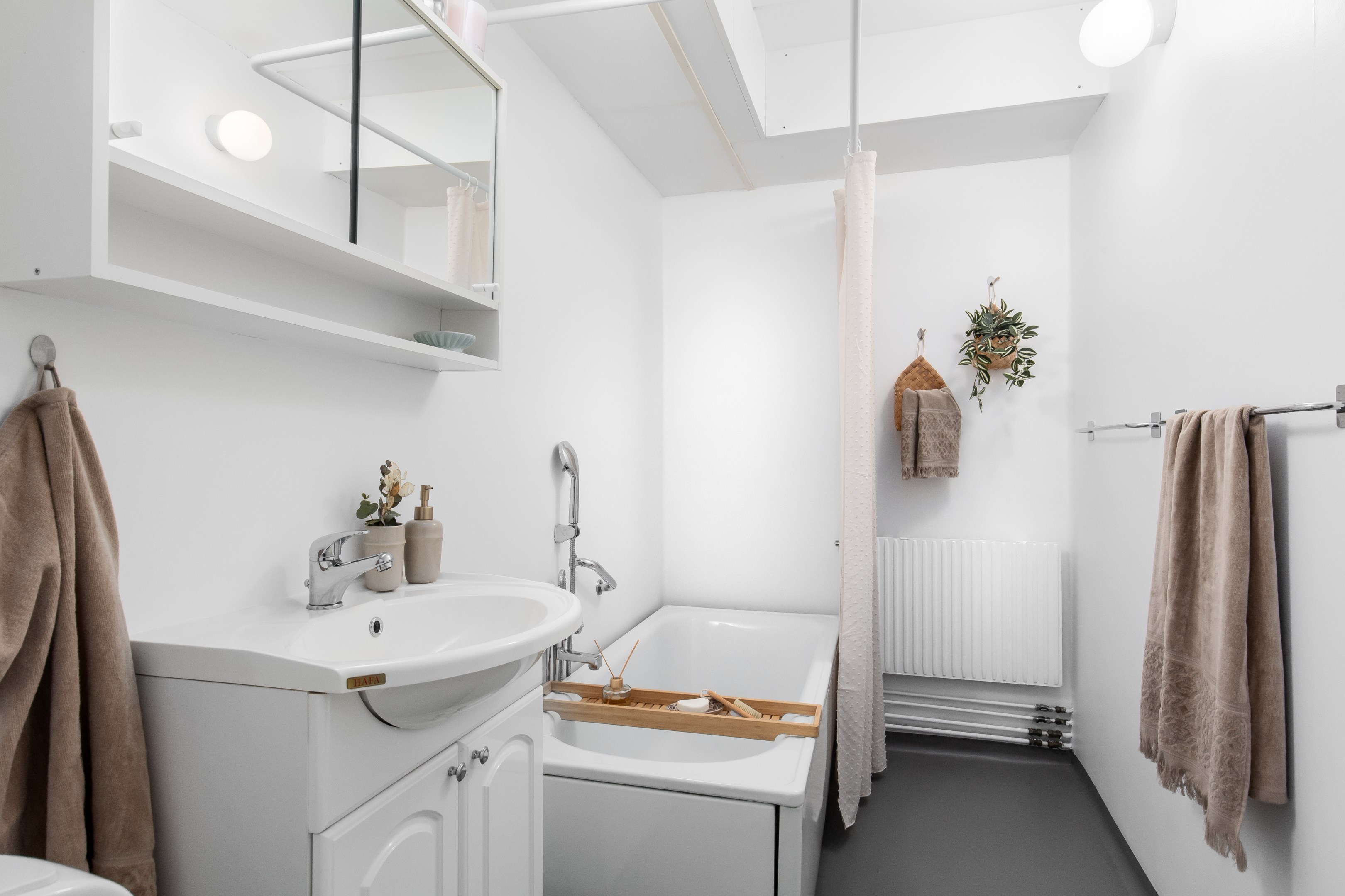 Bostadsbild från Norrholmsvägen 30, Såld i Östra Orminge, Nacka