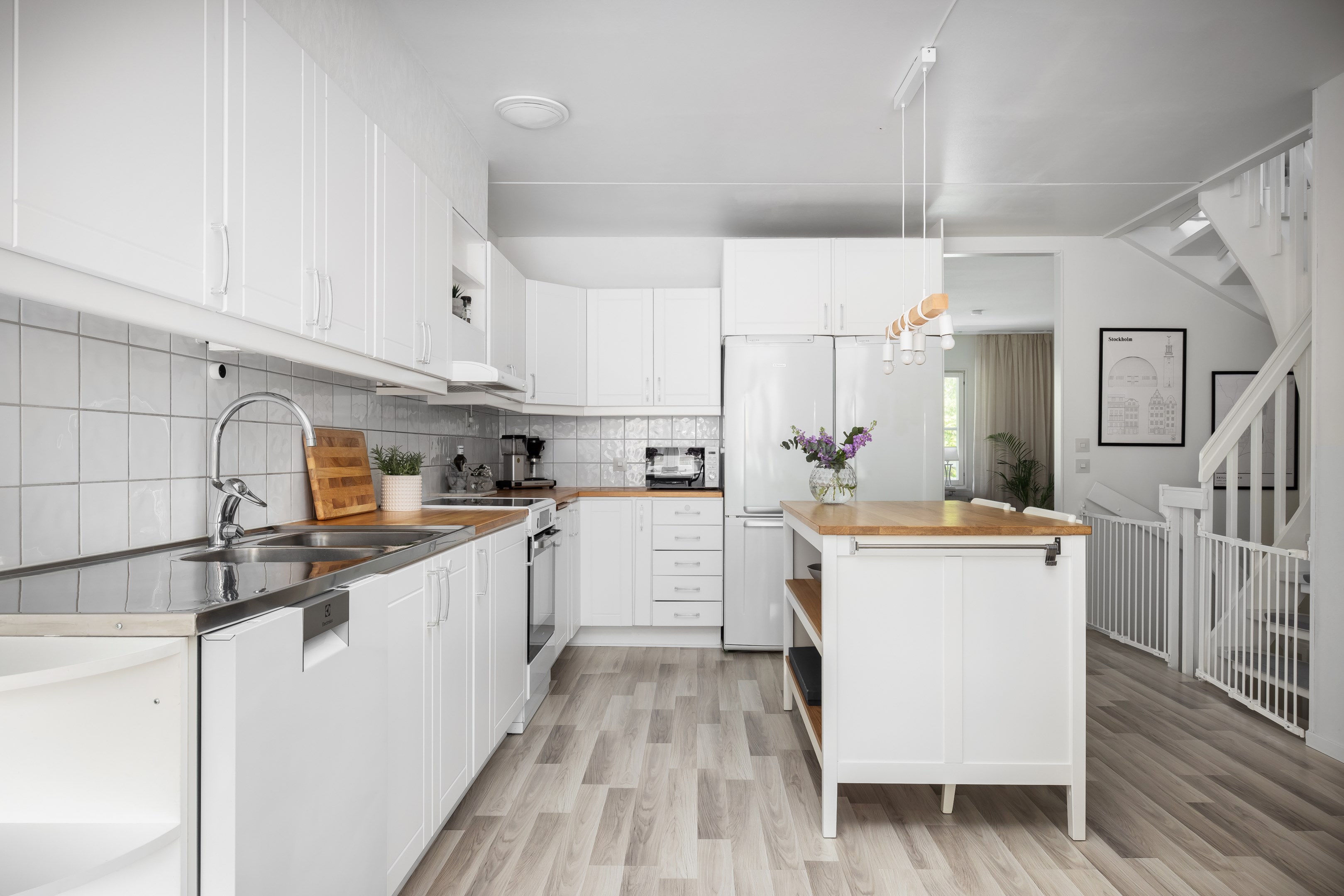 Bostadsbild från Norrholmsvägen 30, Såld i Östra Orminge, Nacka