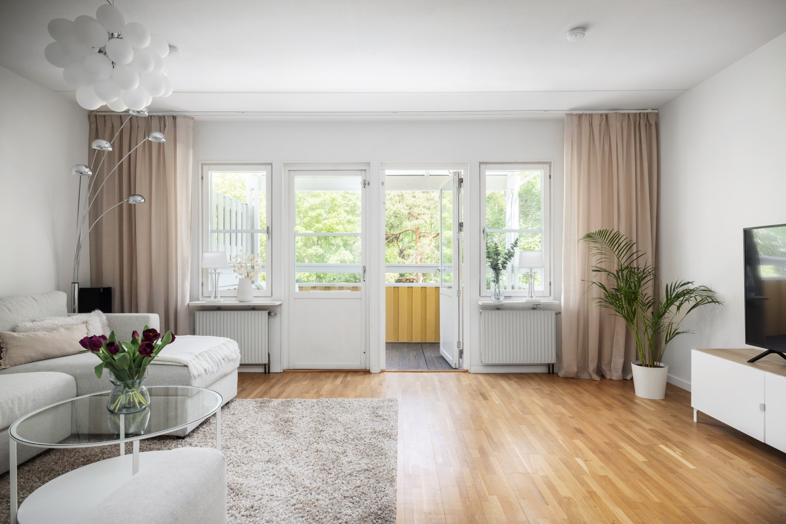 Bostadsbild från Norrholmsvägen 30, Såld i Östra Orminge, Nacka