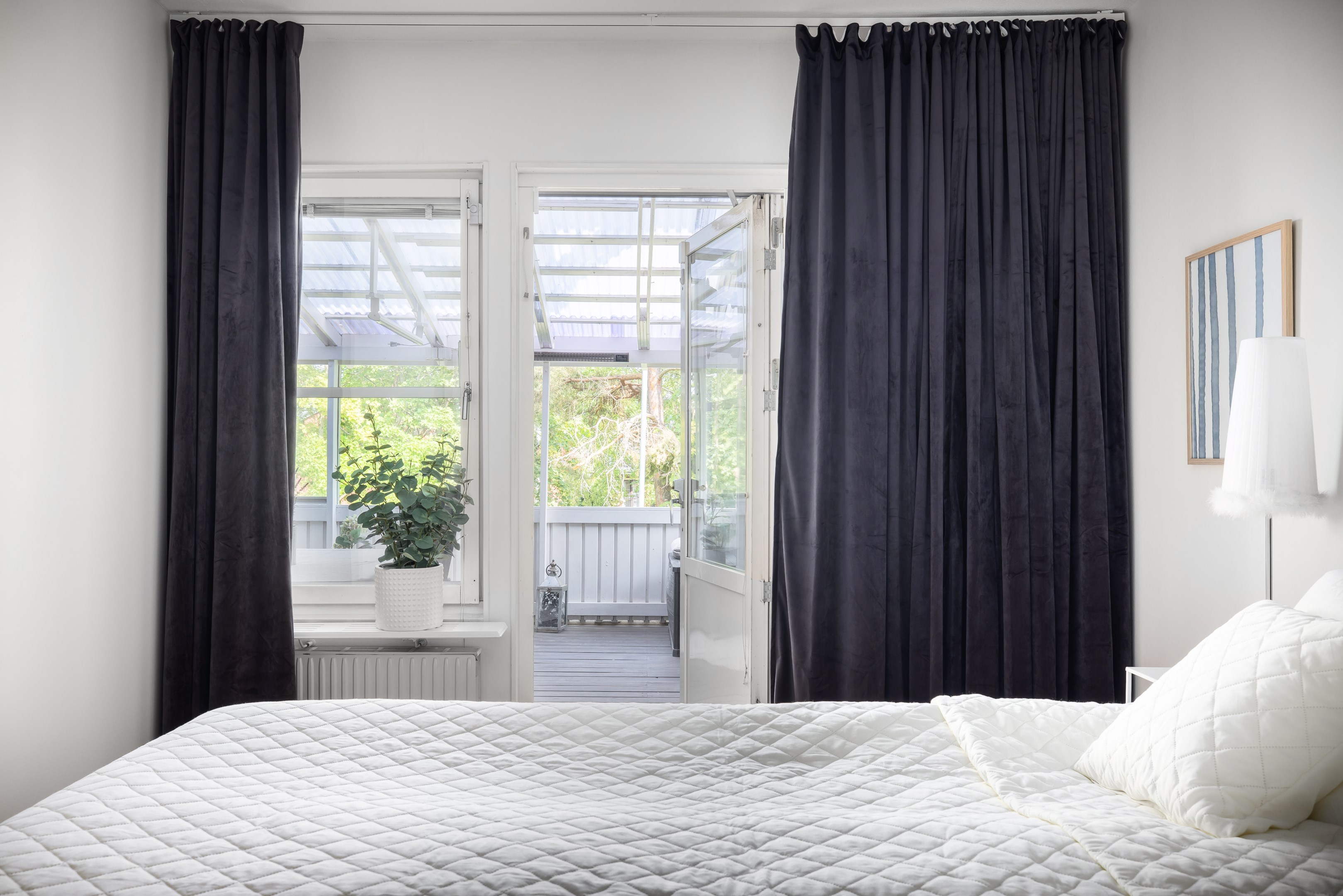 Bostadsbild från Norrholmsvägen 30, Såld i Östra Orminge, Nacka