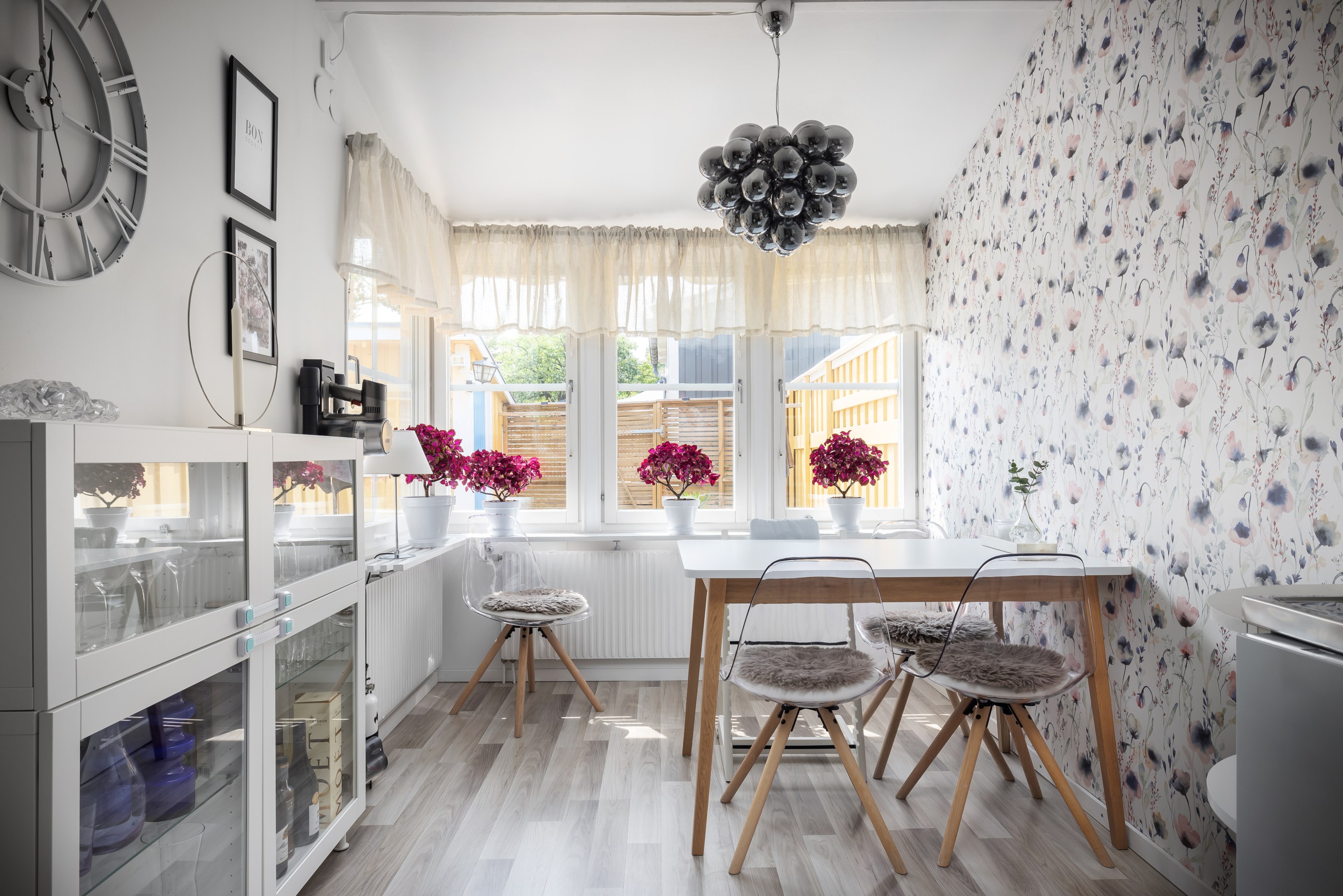 Bostadsbild från Norrholmsvägen 30, Såld i Östra Orminge, Nacka