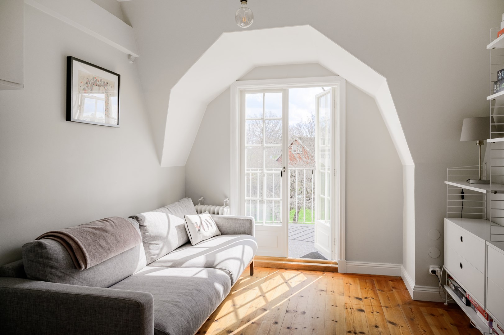 Bostadsbild från Smedvägen 3, Såld i Skuru, Nacka