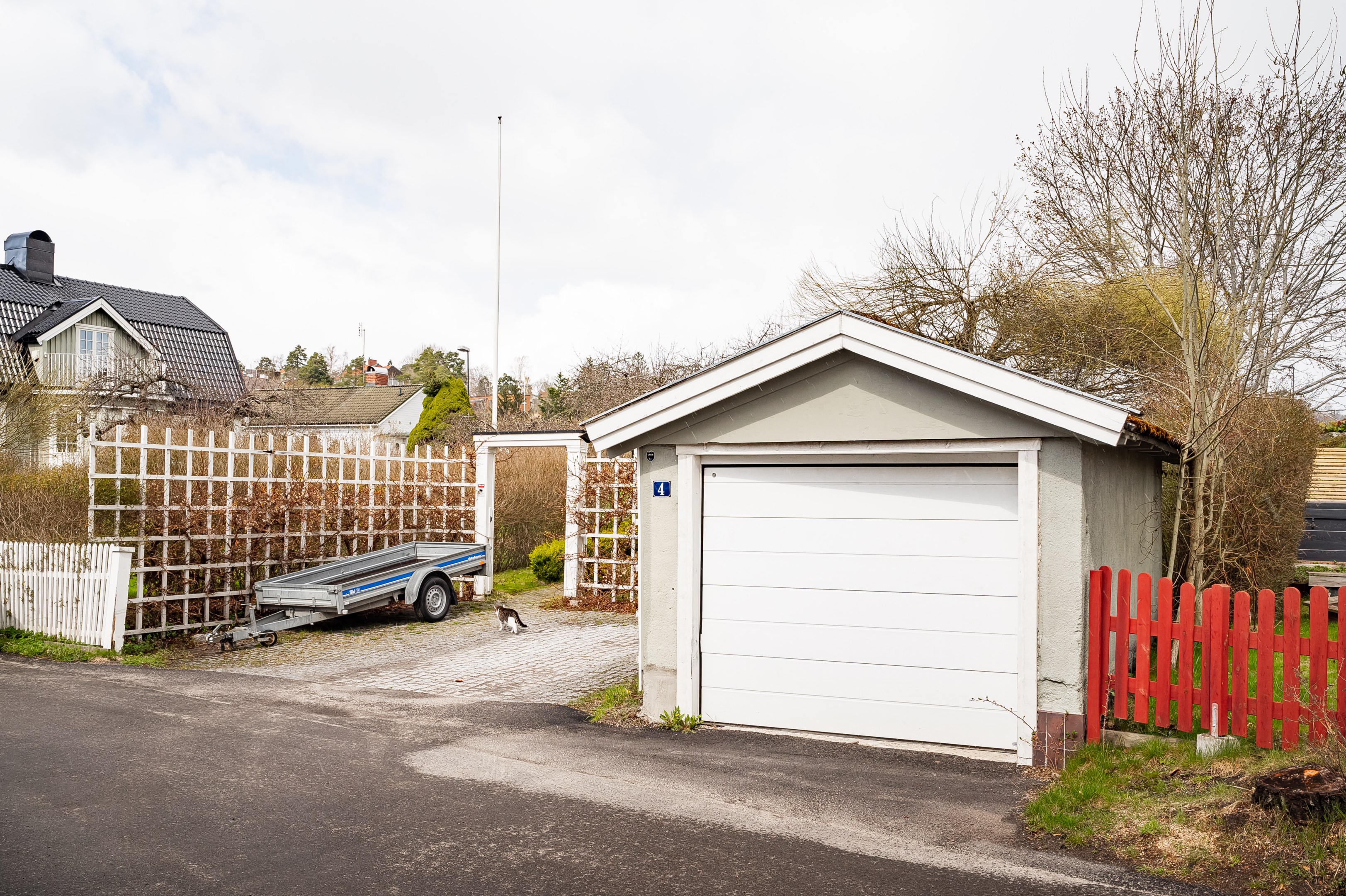 Bostadsbild från Smedvägen 3, Såld i Skuru, Nacka