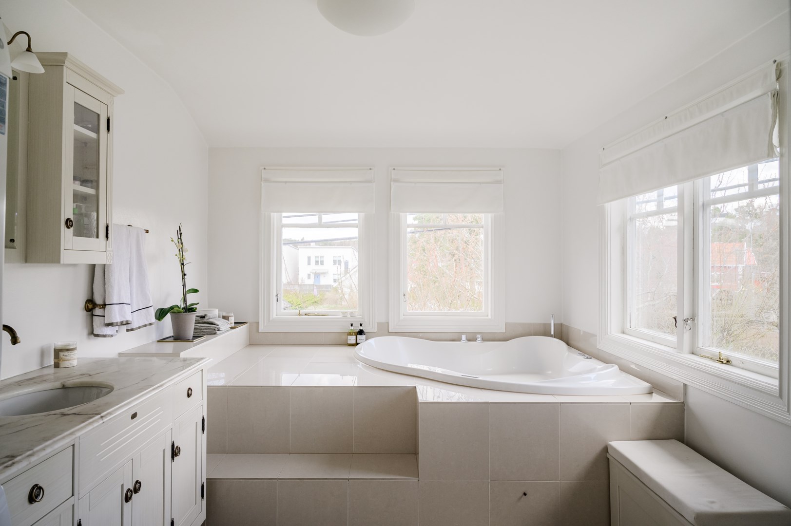 Bostadsbild från Smedvägen 3, Såld i Skuru, Nacka