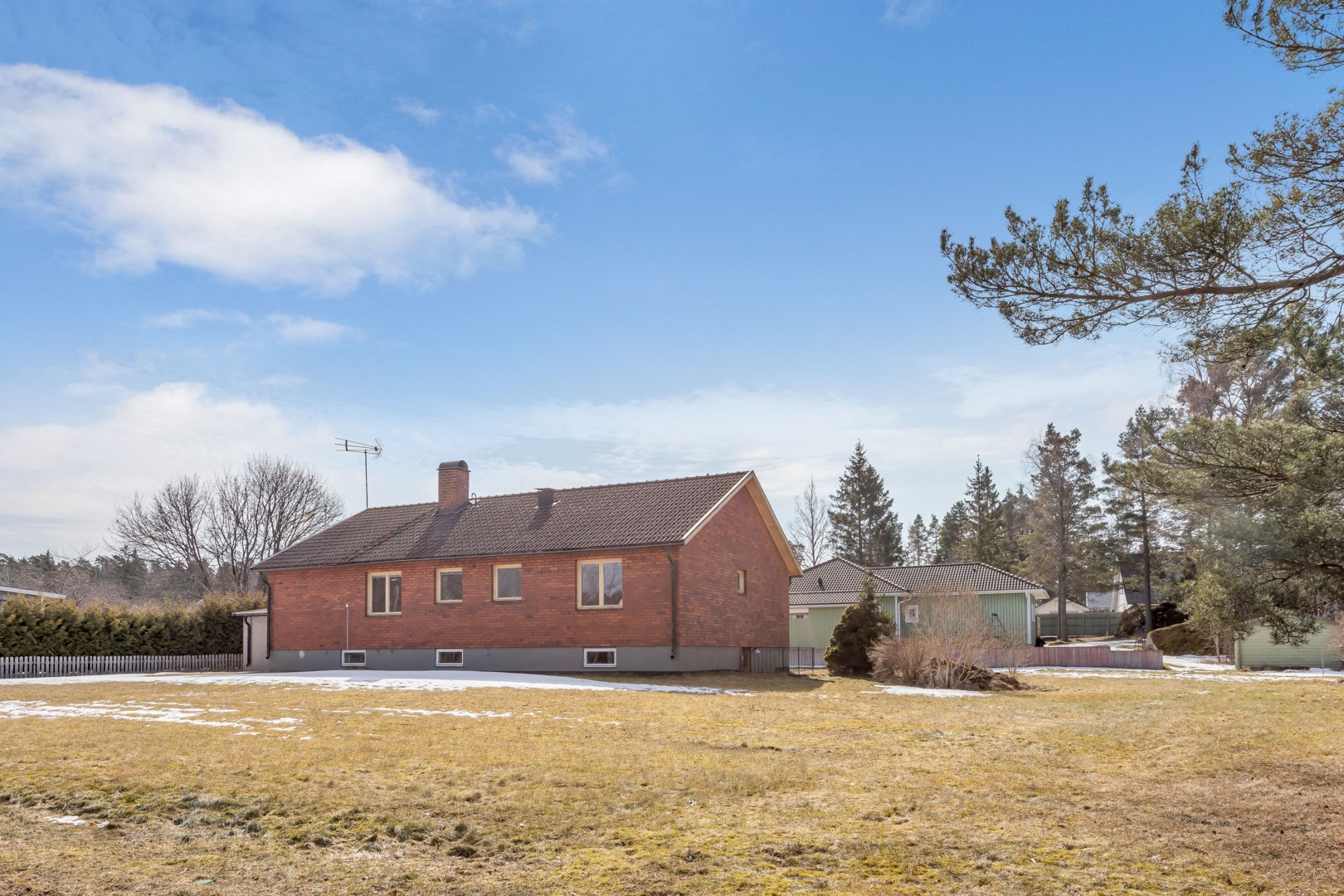 Bostadsbild från Salemsvägen 4B, Såld i Storvreta, Uppsala