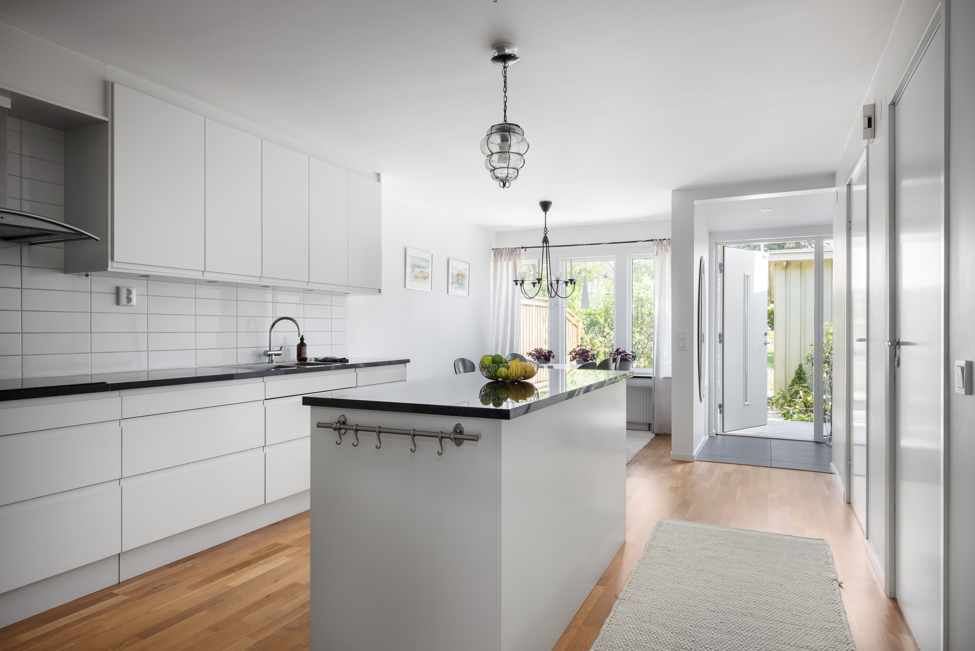 Bostadsbild från Storholmsvägen 230, Såld i Östra Orminge, Nacka