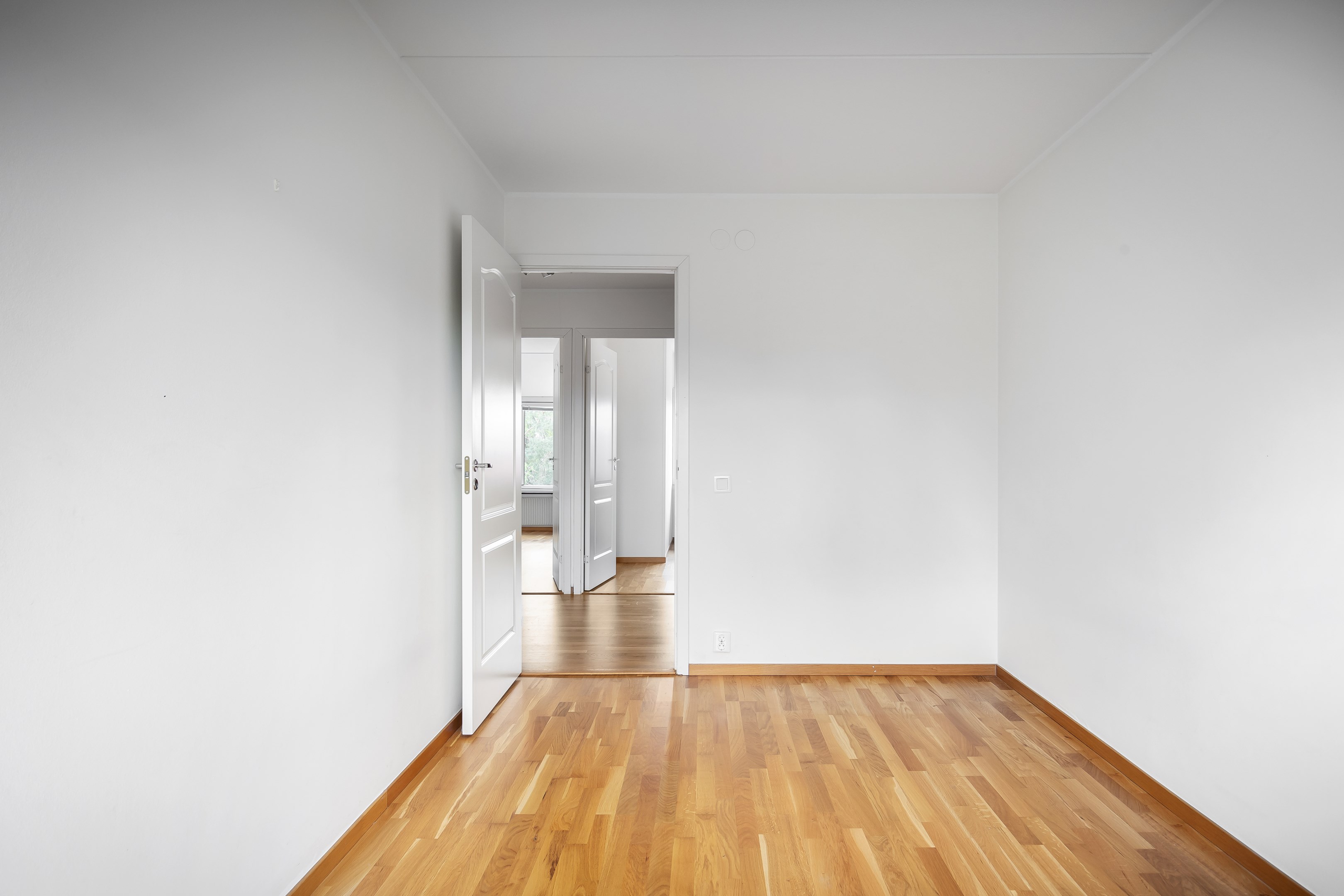 Bostadsbild från Björkholmsvägen 102, Såld i Östra Orminge, Nacka