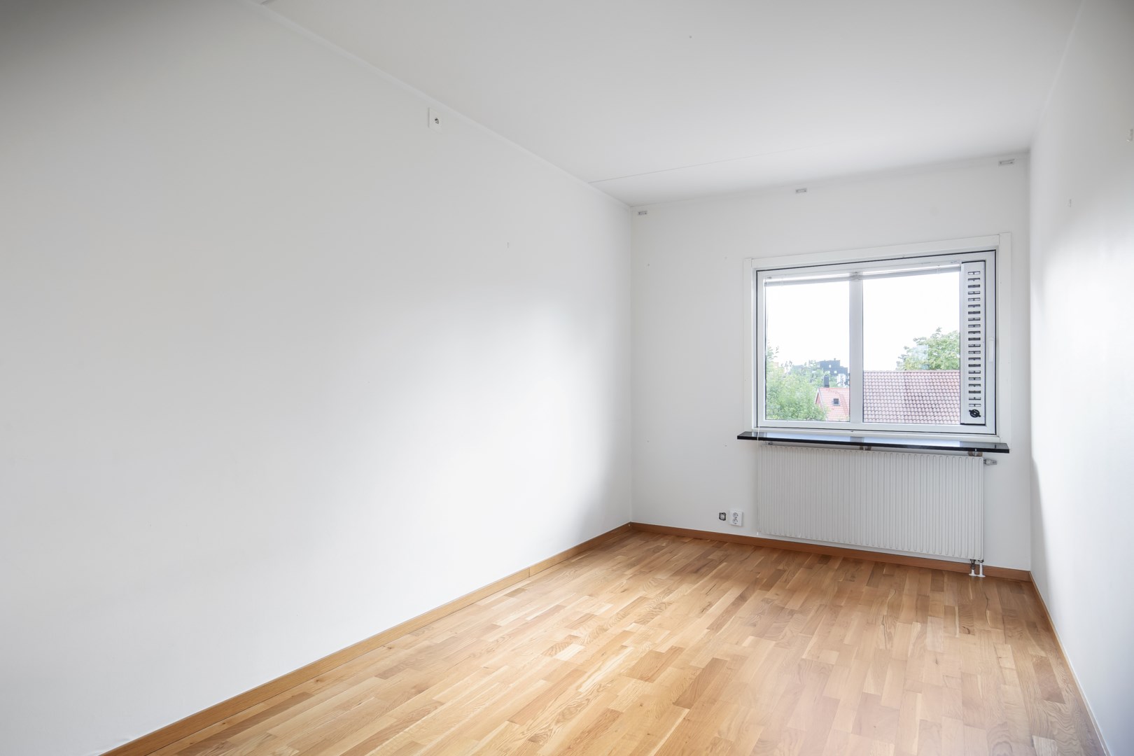 Bostadsbild från Björkholmsvägen 102, Såld i Östra Orminge, Nacka