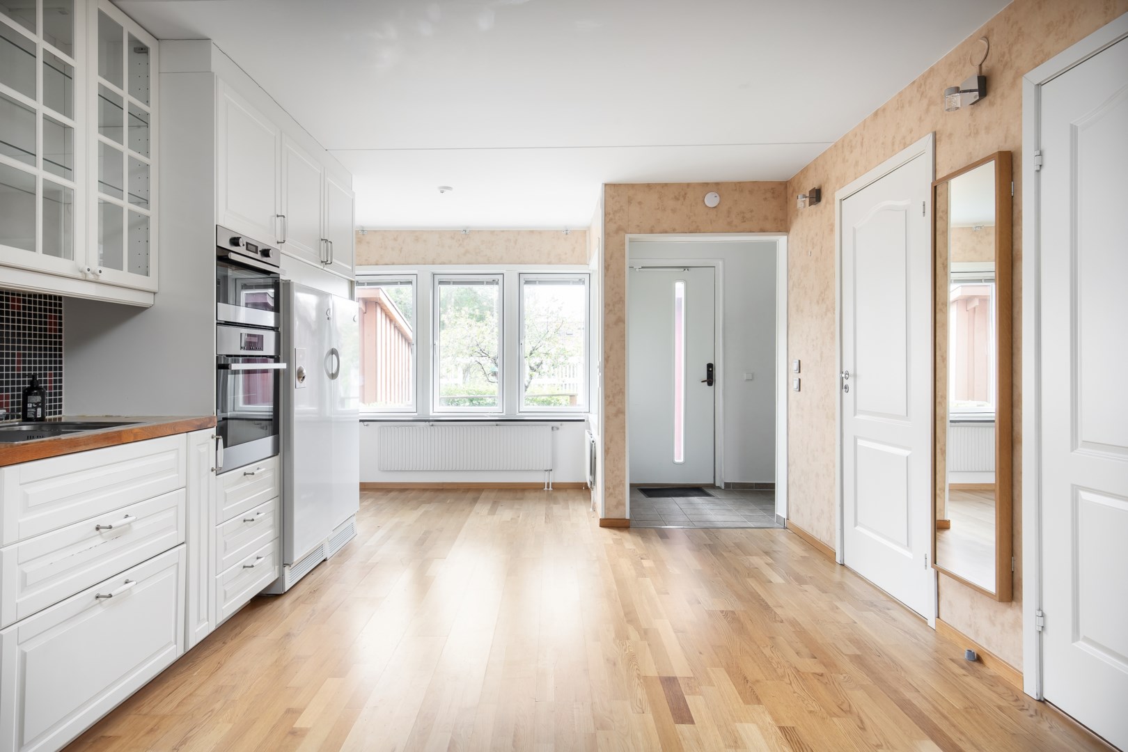 Bostadsbild från Björkholmsvägen 102, Såld i Östra Orminge, Nacka