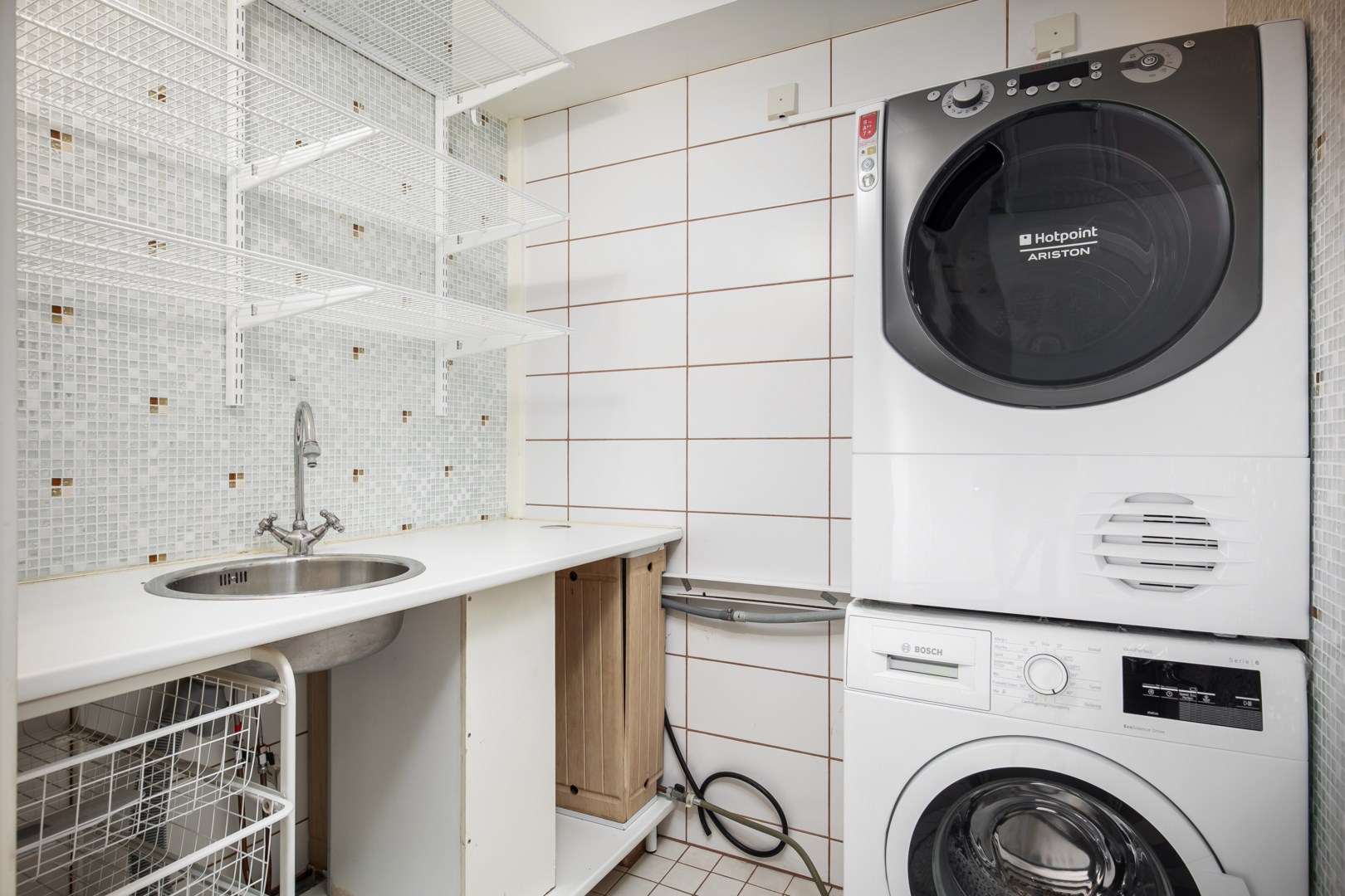 Bostadsbild från Björkholmsvägen 102, Såld i Östra Orminge, Nacka