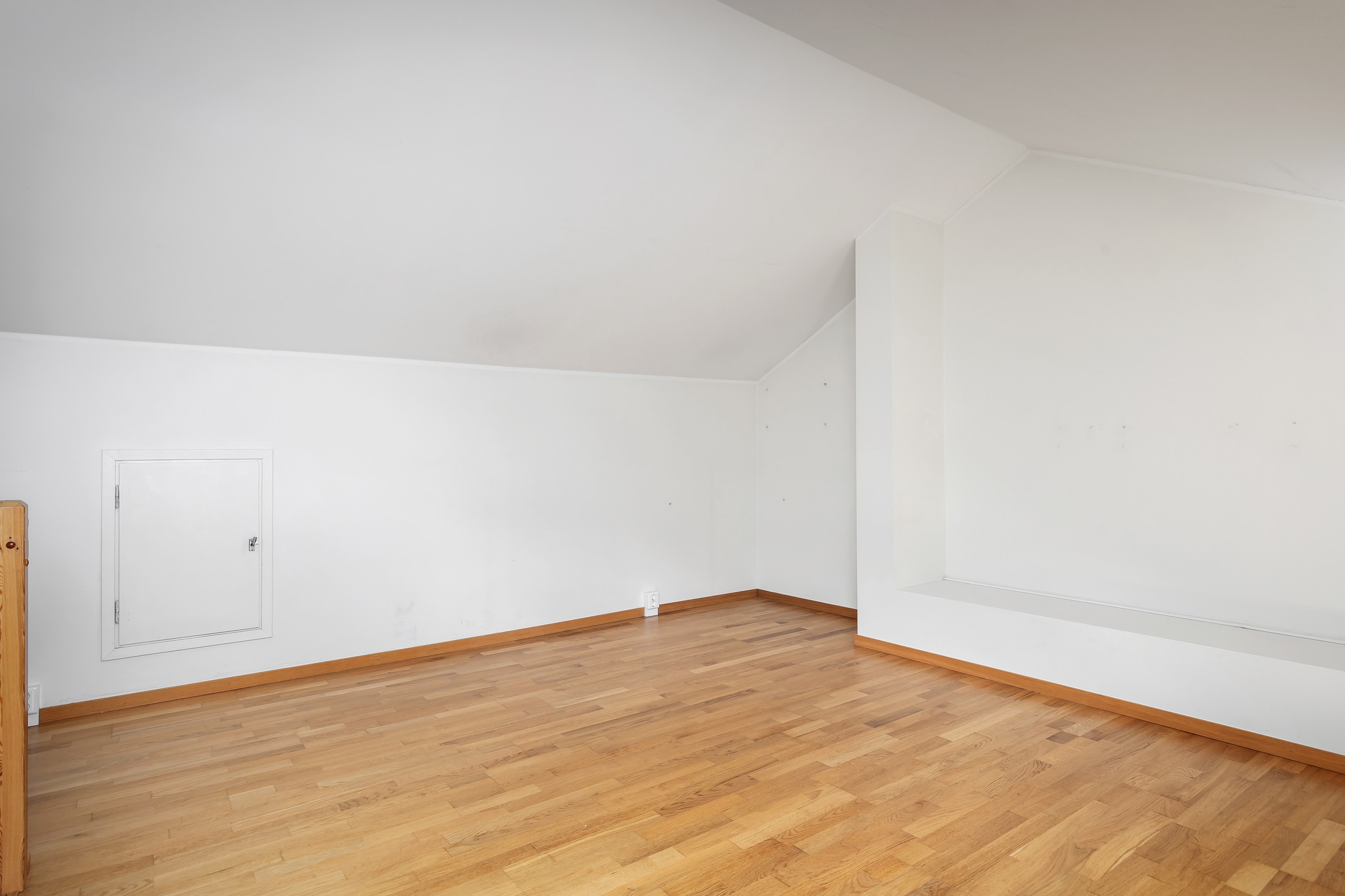 Bostadsbild från Björkholmsvägen 102, Såld i Östra Orminge, Nacka