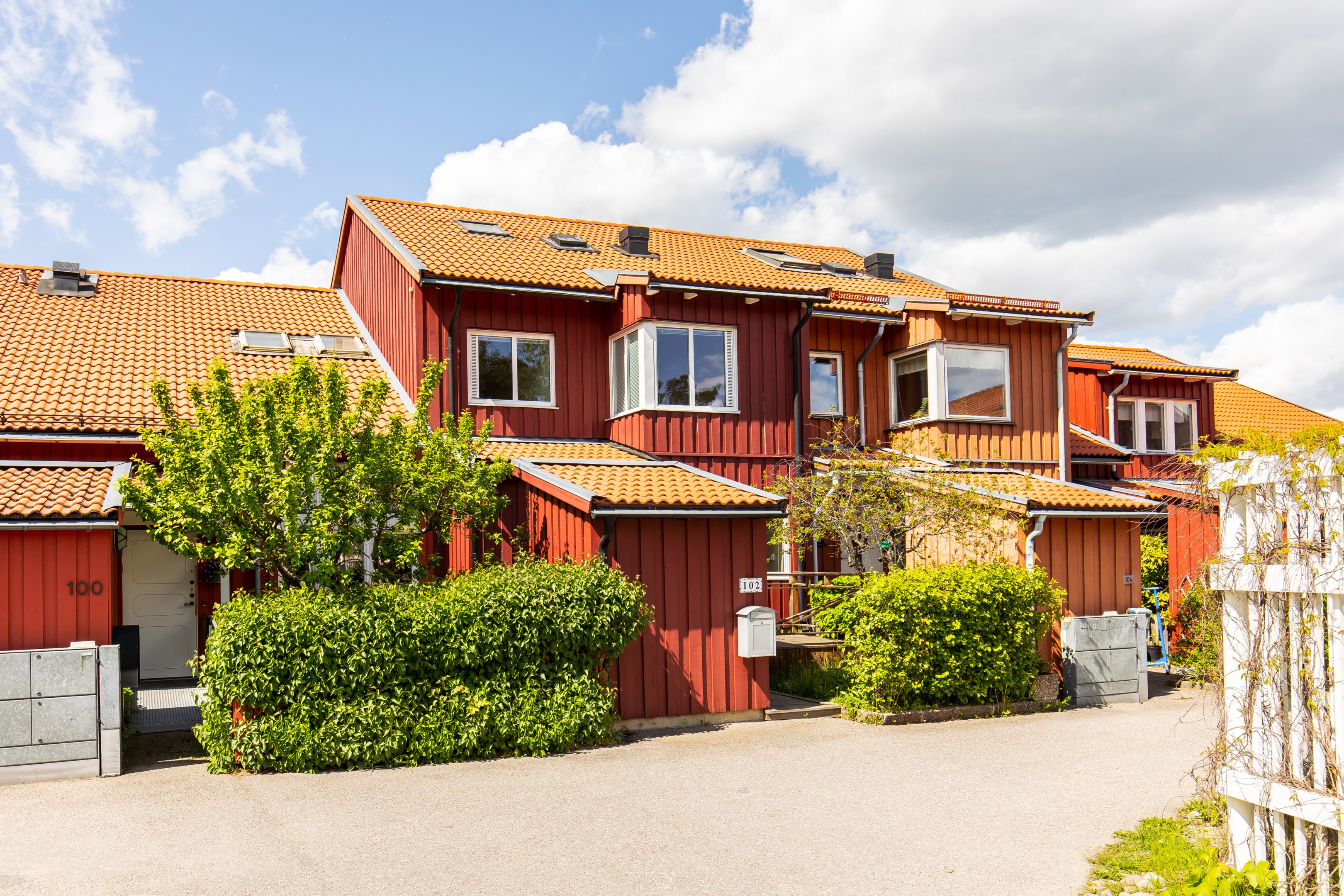 Bostadsbild från Björkholmsvägen 102, Såld i Östra Orminge, Nacka