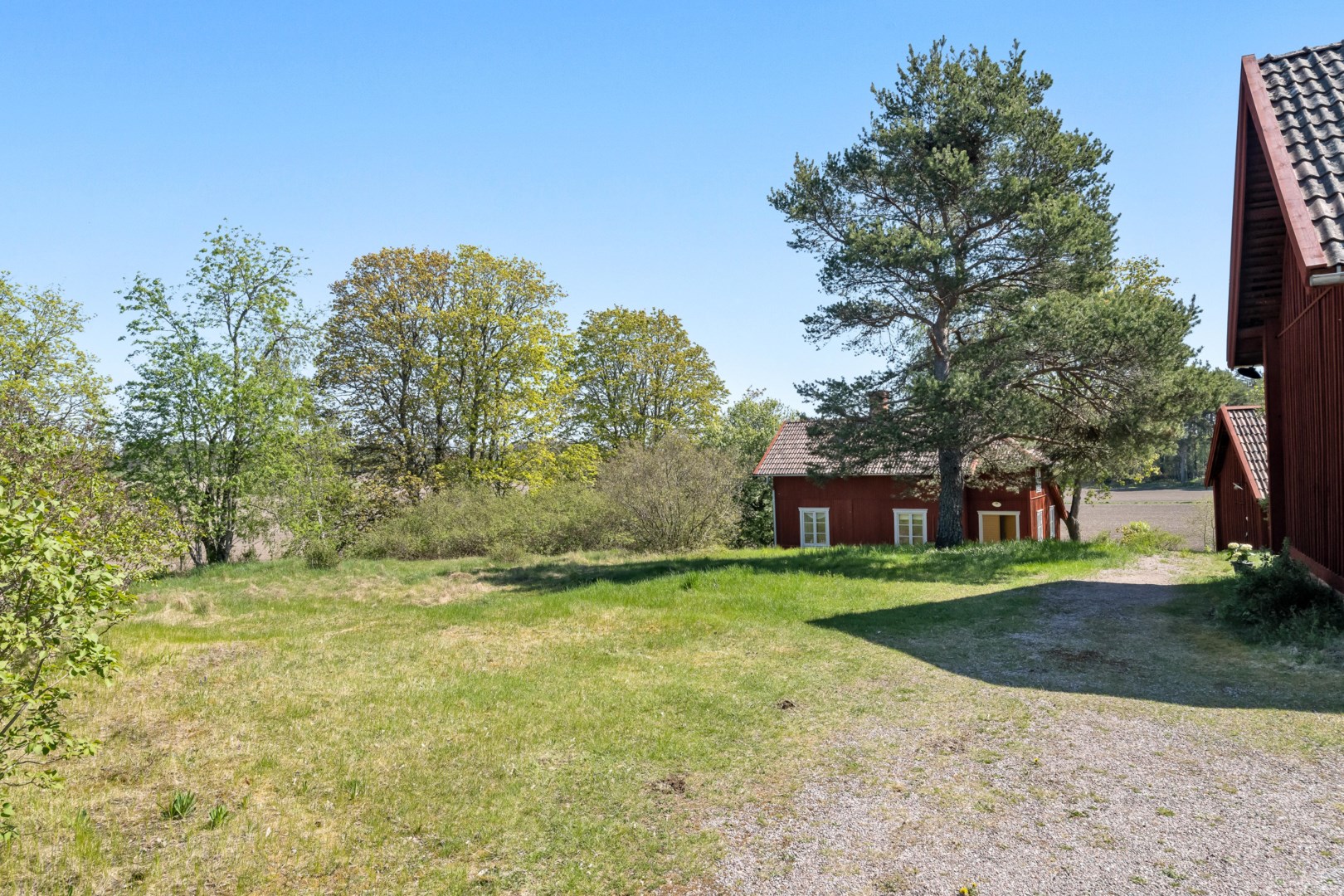 Bostadsbild från Brunnby 110 & Brunnby 112, Såld i Tierp, Tierp