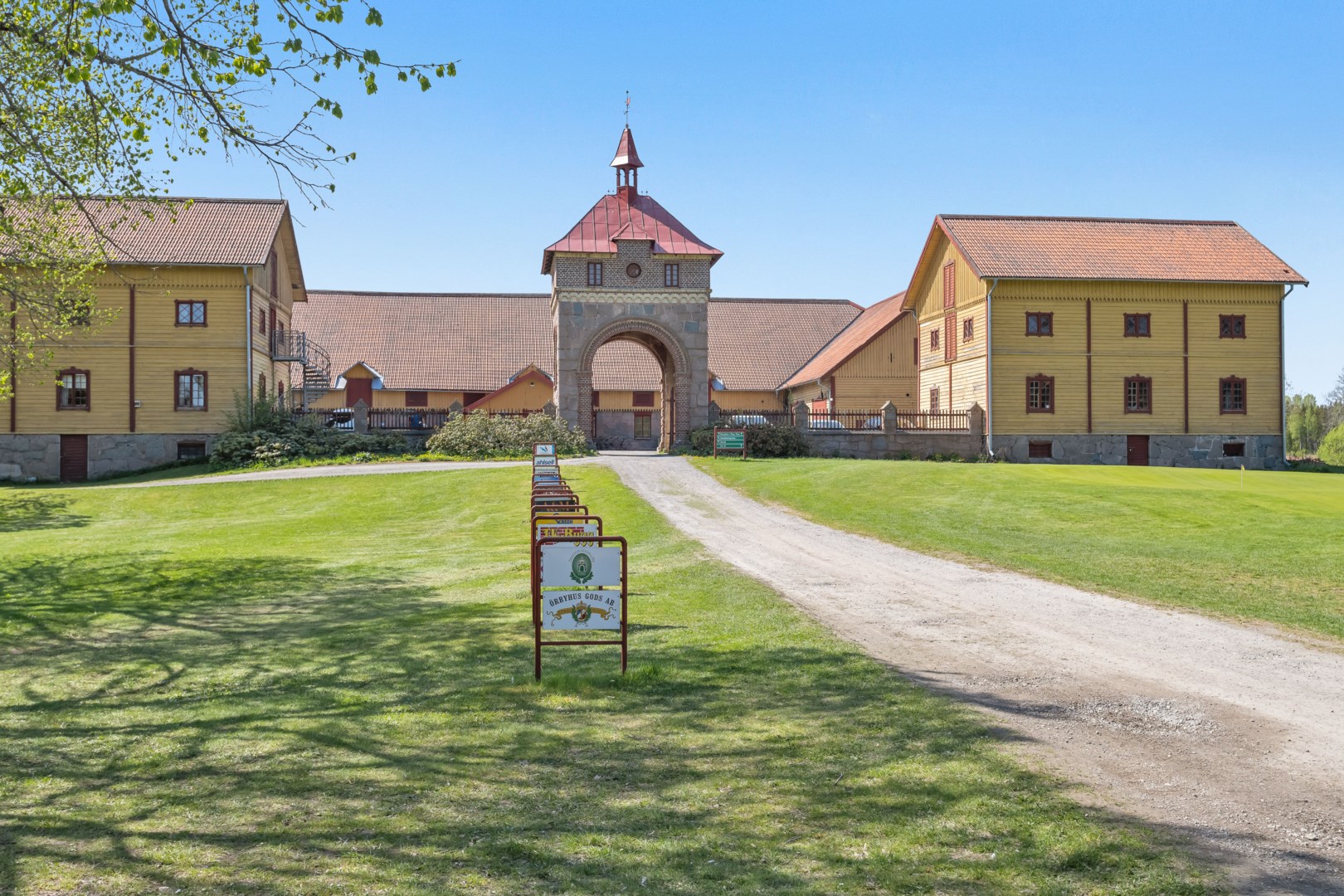 Bostadsbild från Brunnby 110 & Brunnby 112, Såld i Tierp, Tierp