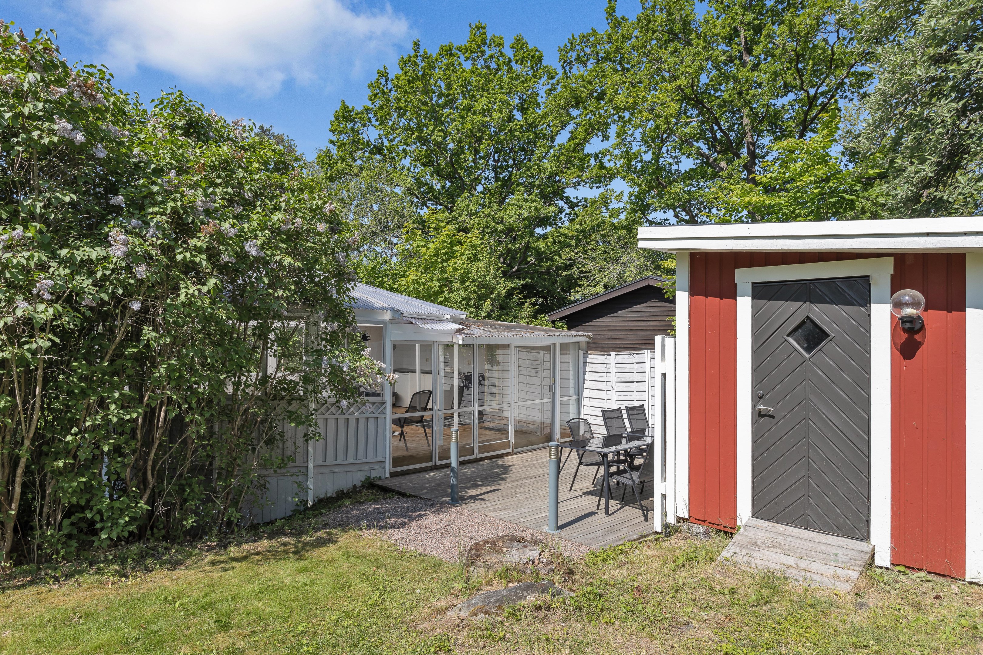 Bostadsbild från Edshammar 45 och Edshammar 43, Till salu i Storvreta, Uppsala