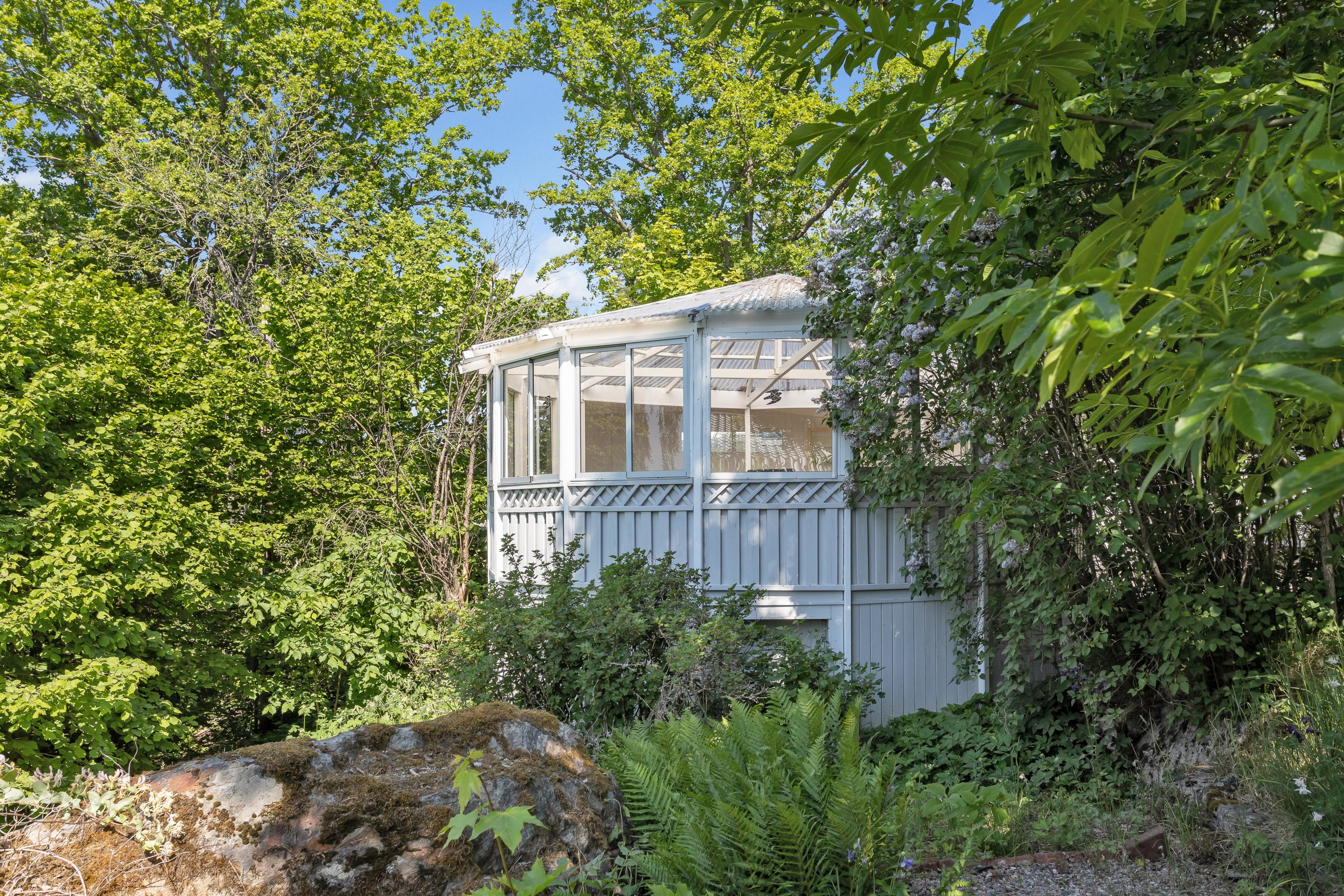 Bostadsbild från Edshammar 45 och Edshammar 43, Till salu i Storvreta, Uppsala