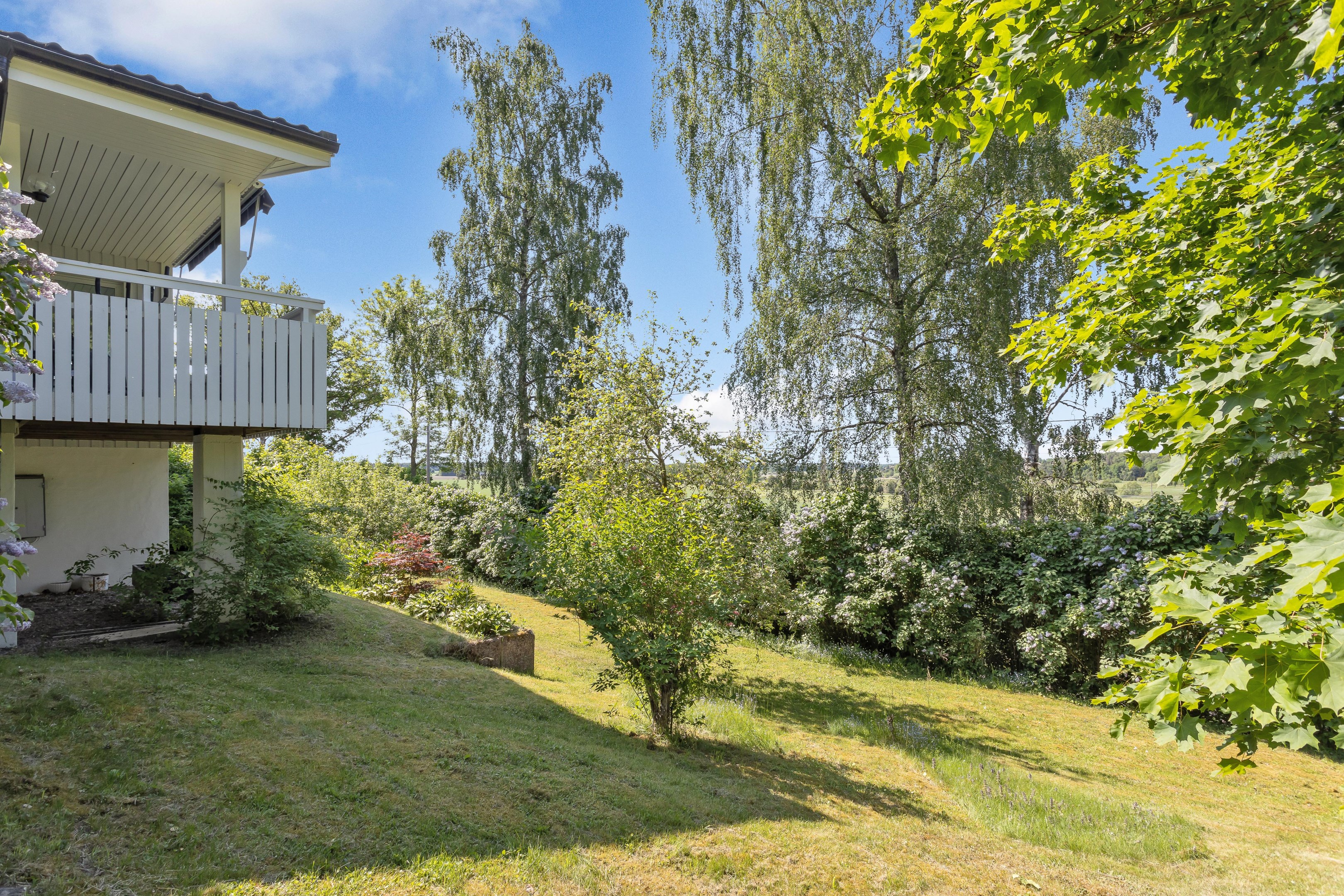 Bostadsbild från Edshammar 45 och Edshammar 43, Till salu i Storvreta, Uppsala