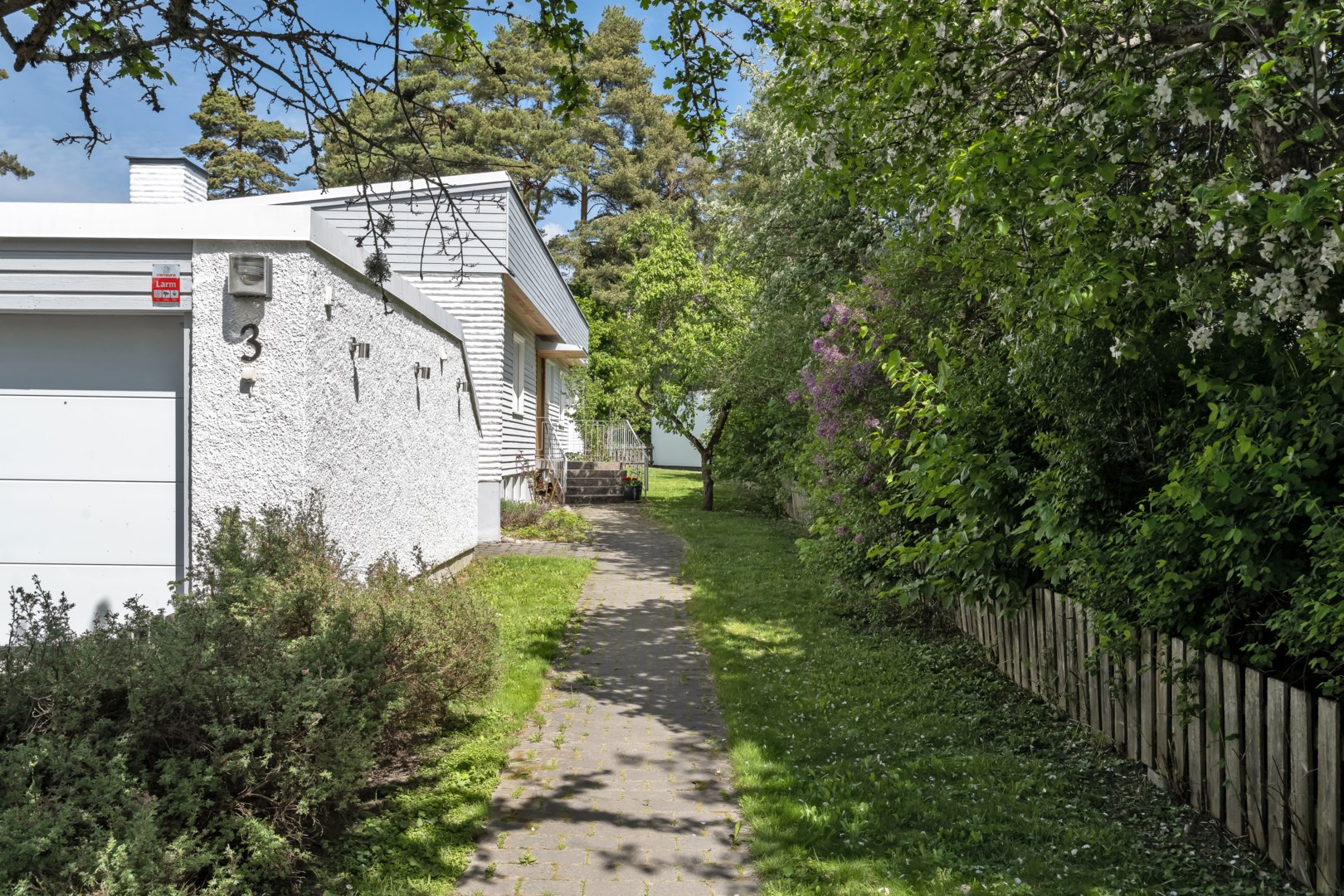Bostadsbild från Skogsbergsvägen 3, Såld i Eriksberg, Uppsala
