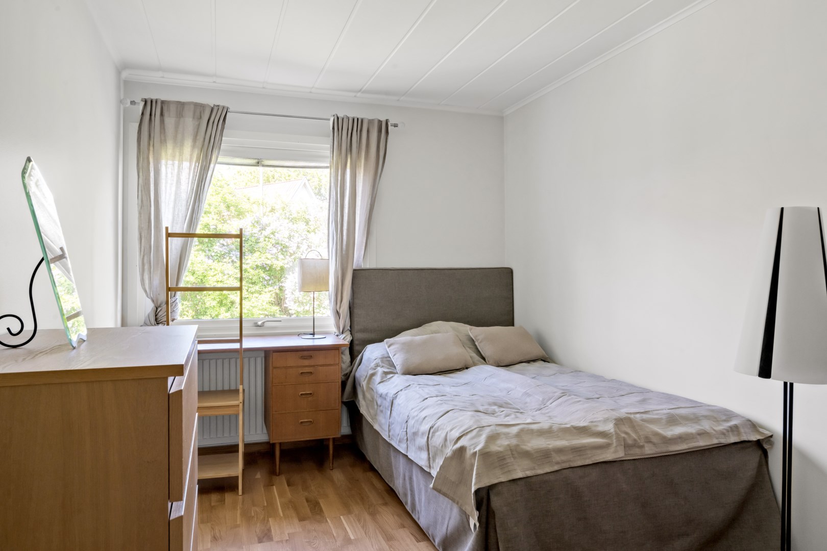 Bostadsbild från Skogsbergsvägen 3, Såld i Eriksberg, Uppsala