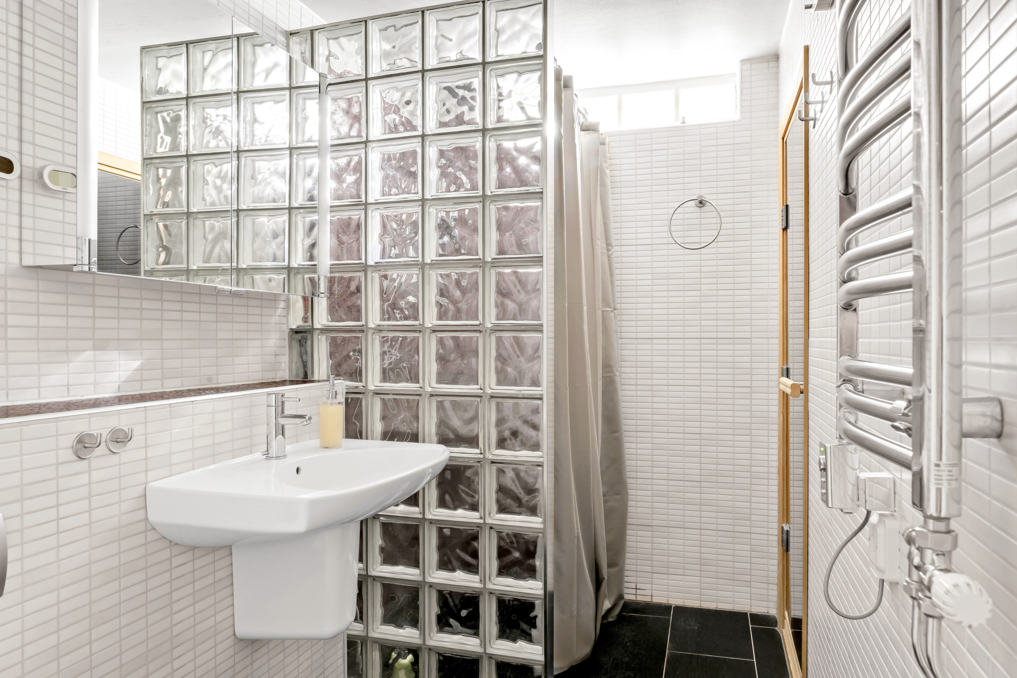 Bostadsbild från Skogsbergsvägen 3, Såld i Eriksberg, Uppsala