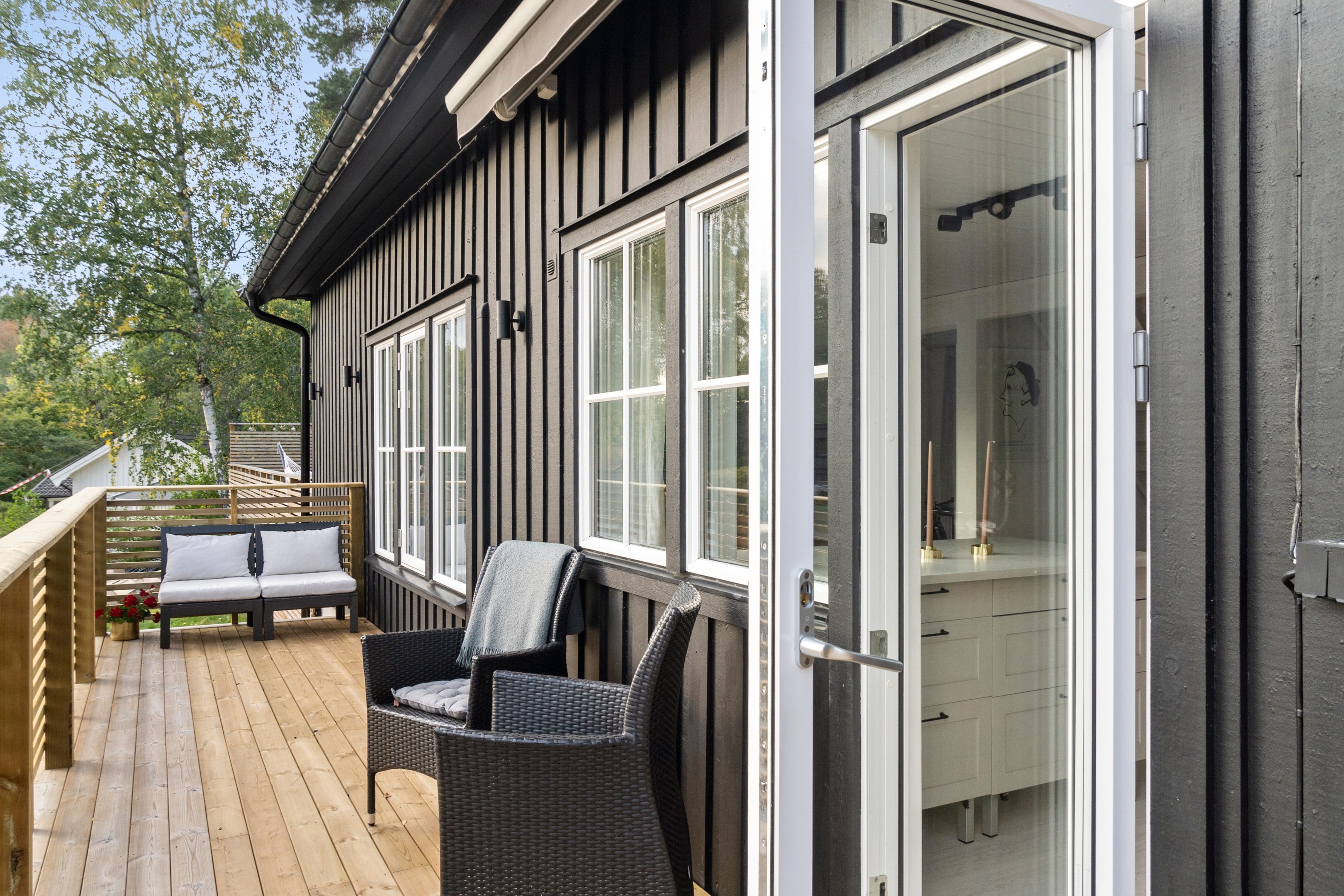 Bostadsbild från Bågvägen 5B, Såld i Kummelnäs, Nacka