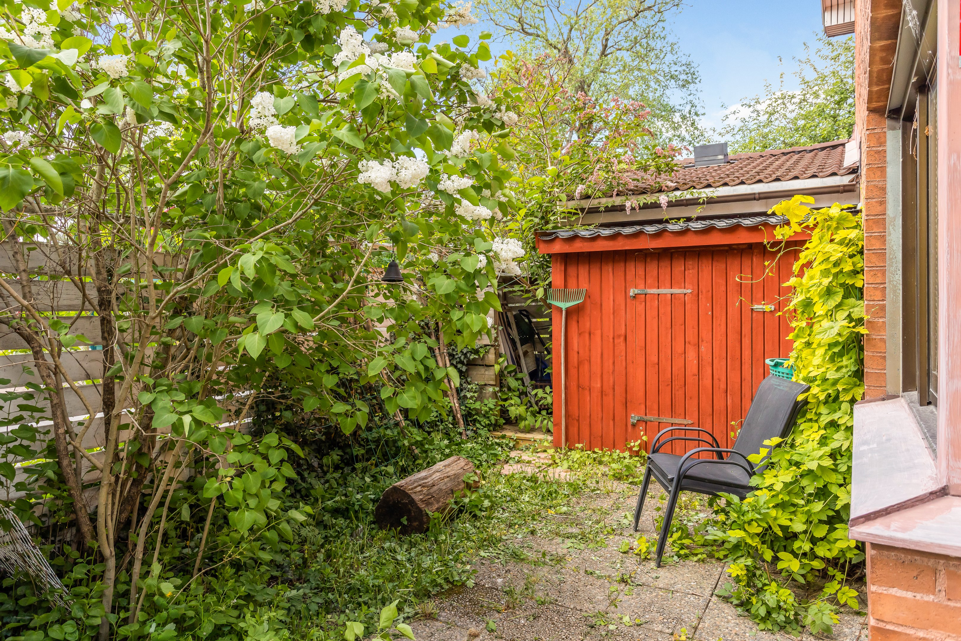 Bostadsbild från Svartbäcksgatan 48A, Såld i Svartbäcken, Uppsala