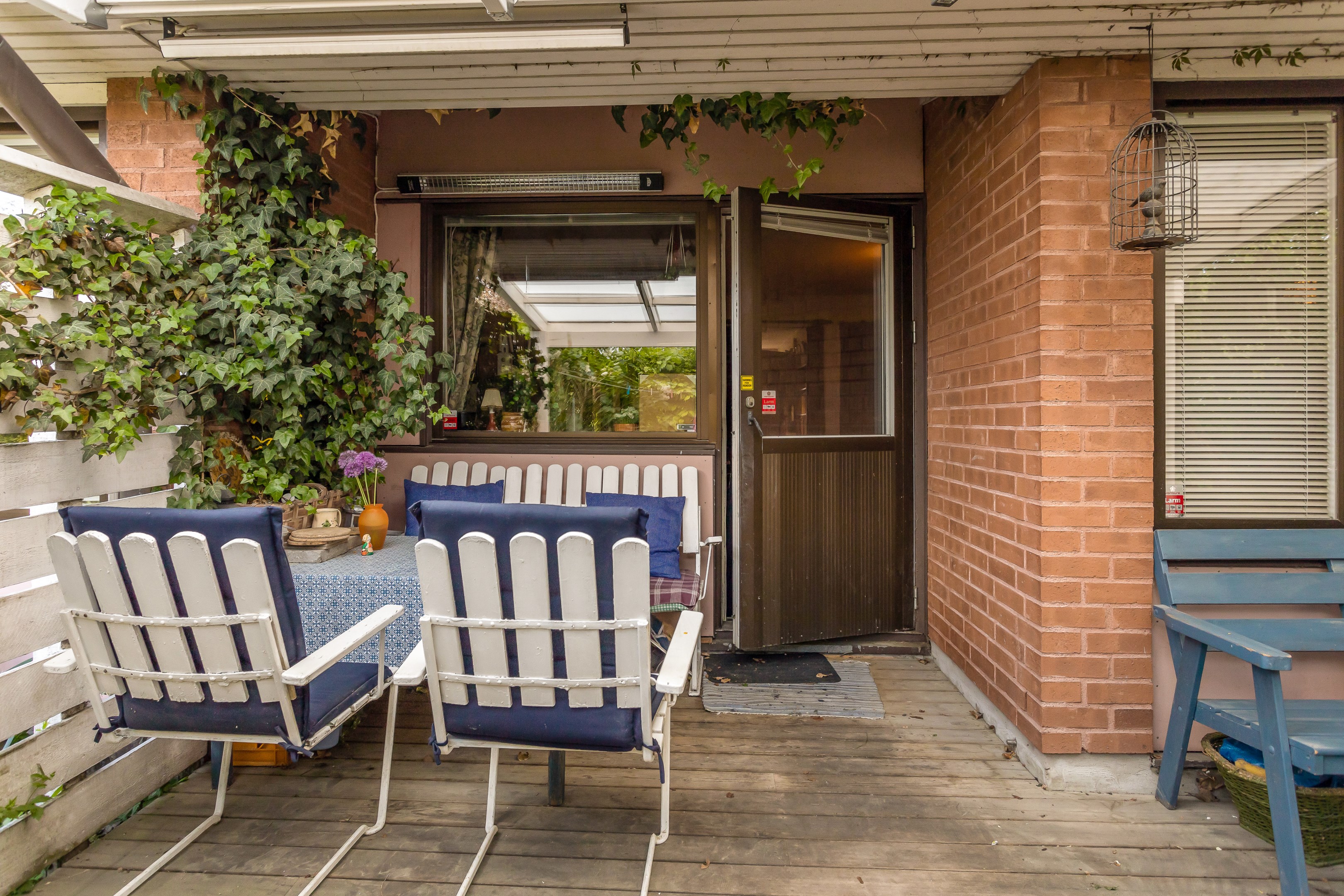 Bostadsbild från Svartbäcksgatan 48A, Såld i Svartbäcken, Uppsala