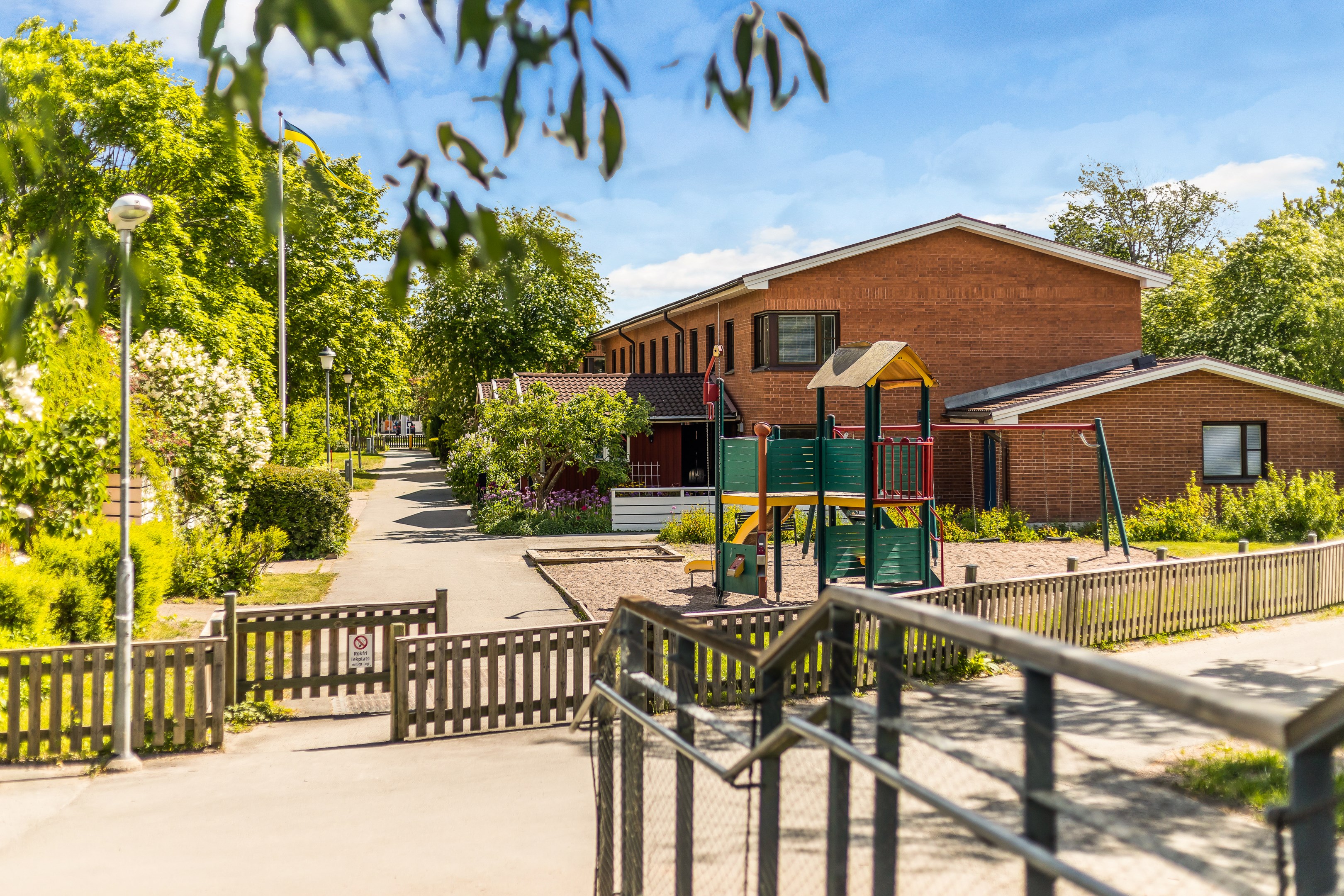 Bostadsbild från Svartbäcksgatan 48A, Såld i Svartbäcken, Uppsala