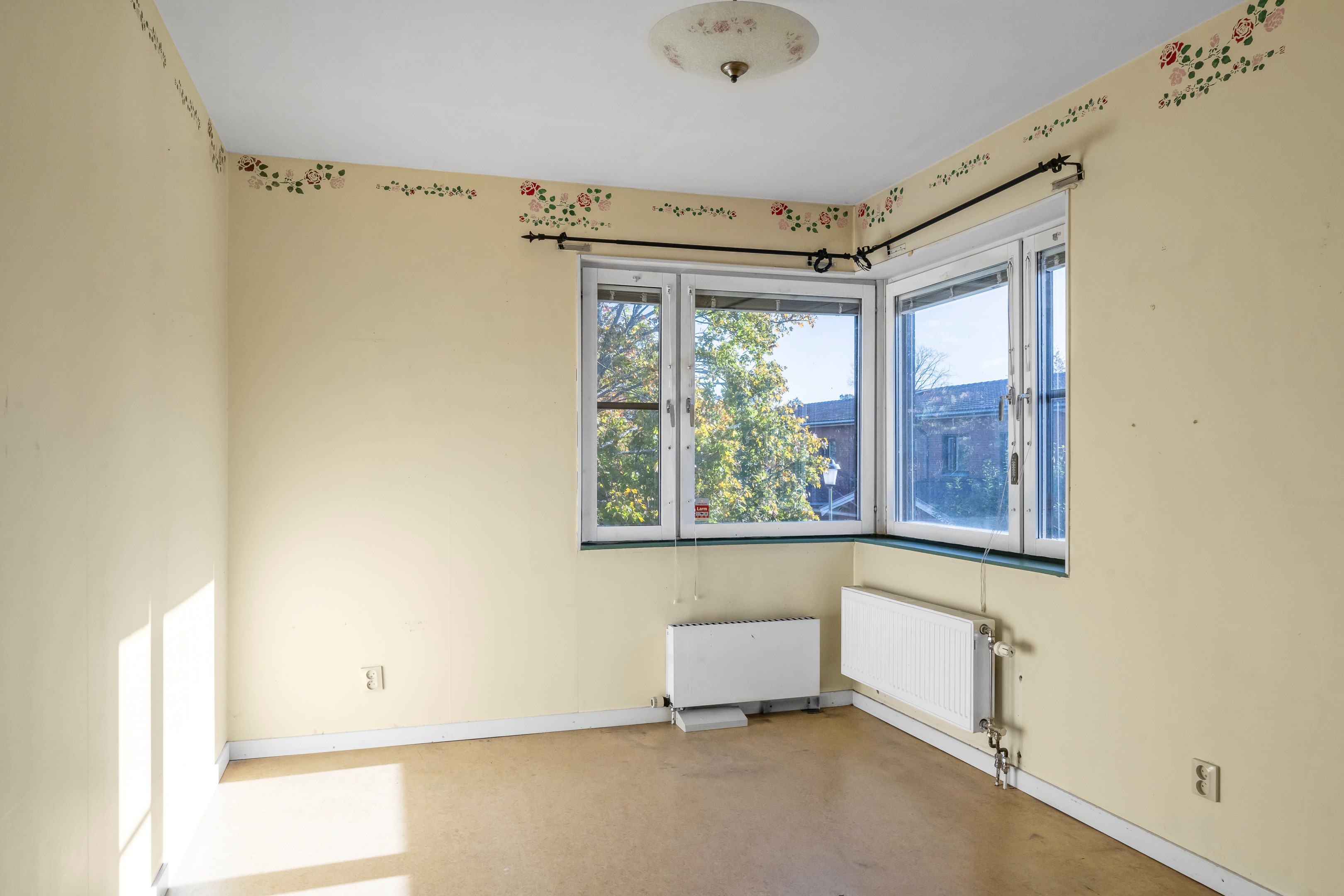 Bostadsbild från Svartbäcksgatan 48A, Såld i Svartbäcken, Uppsala