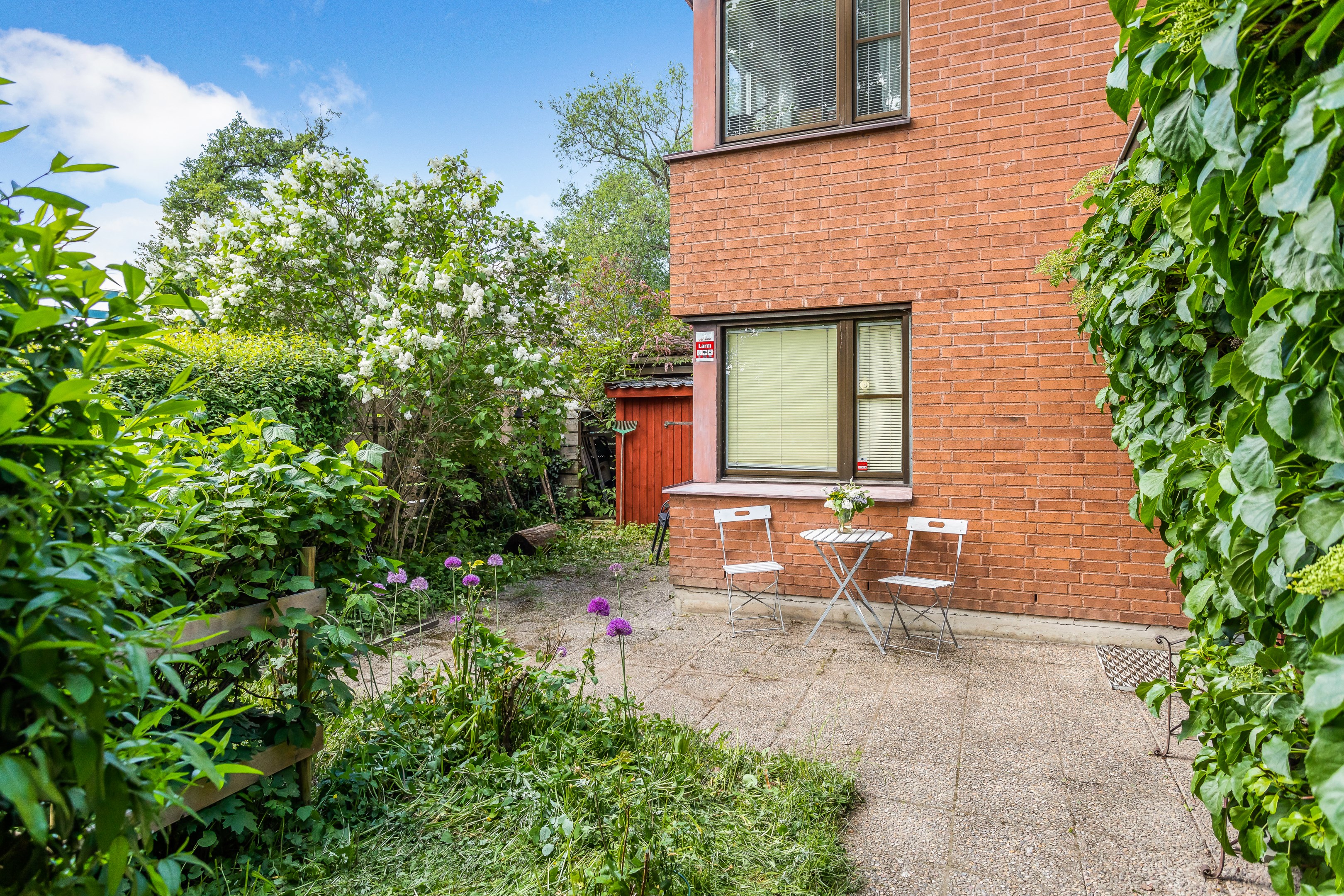 Bostadsbild från Svartbäcksgatan 48A, Såld i Svartbäcken, Uppsala