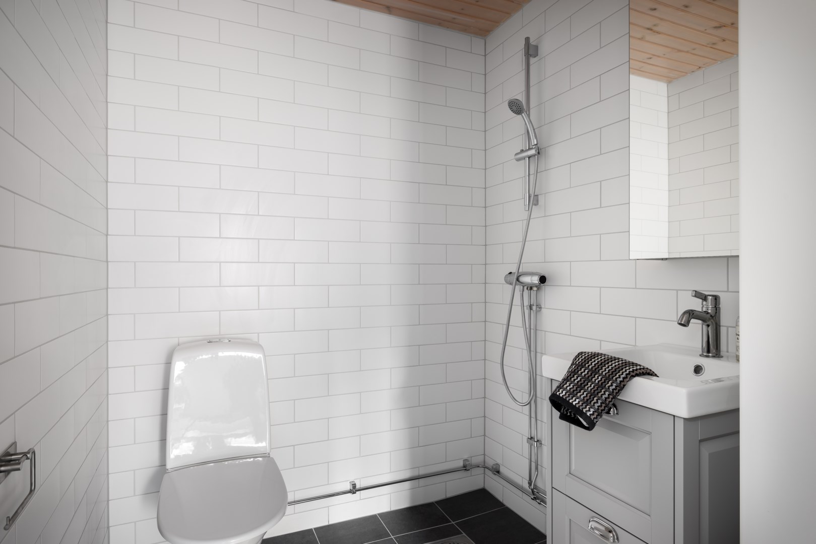 Bostadsbild från Liljevägen 34A, Såld i Eknäs, Nacka