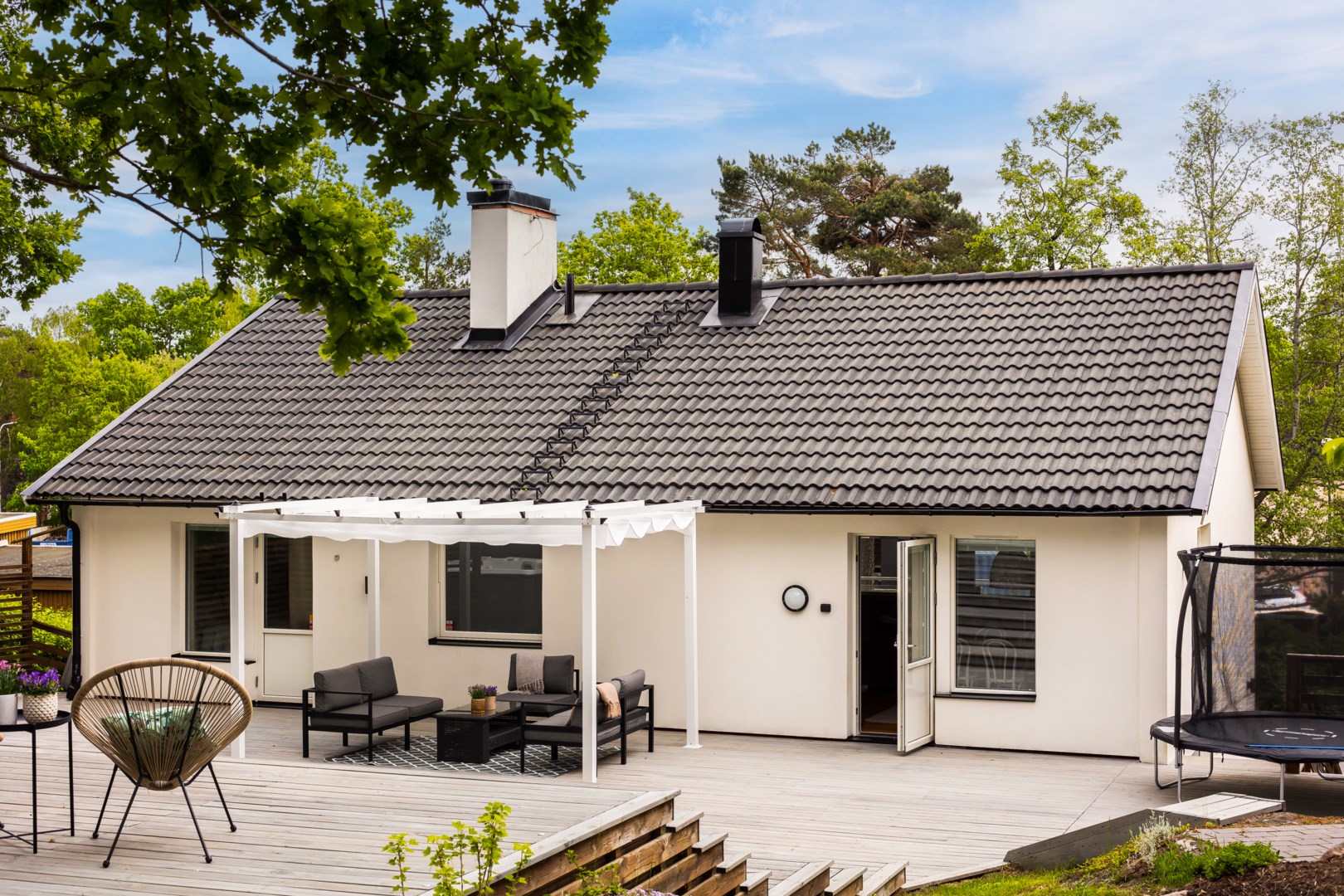 Bostadsbild från Kärrstigen 35, Såld i Björknäs, Nacka