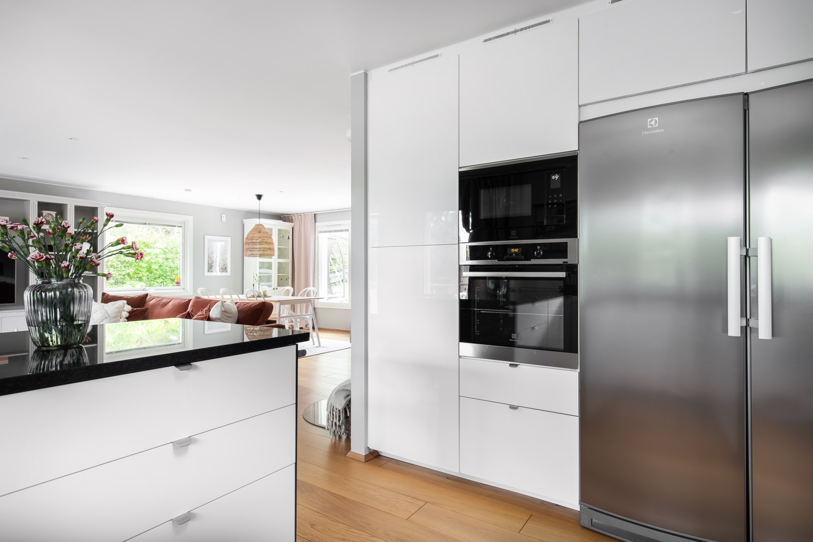 Bostadsbild från Kärrstigen 35, Såld i Björknäs, Nacka