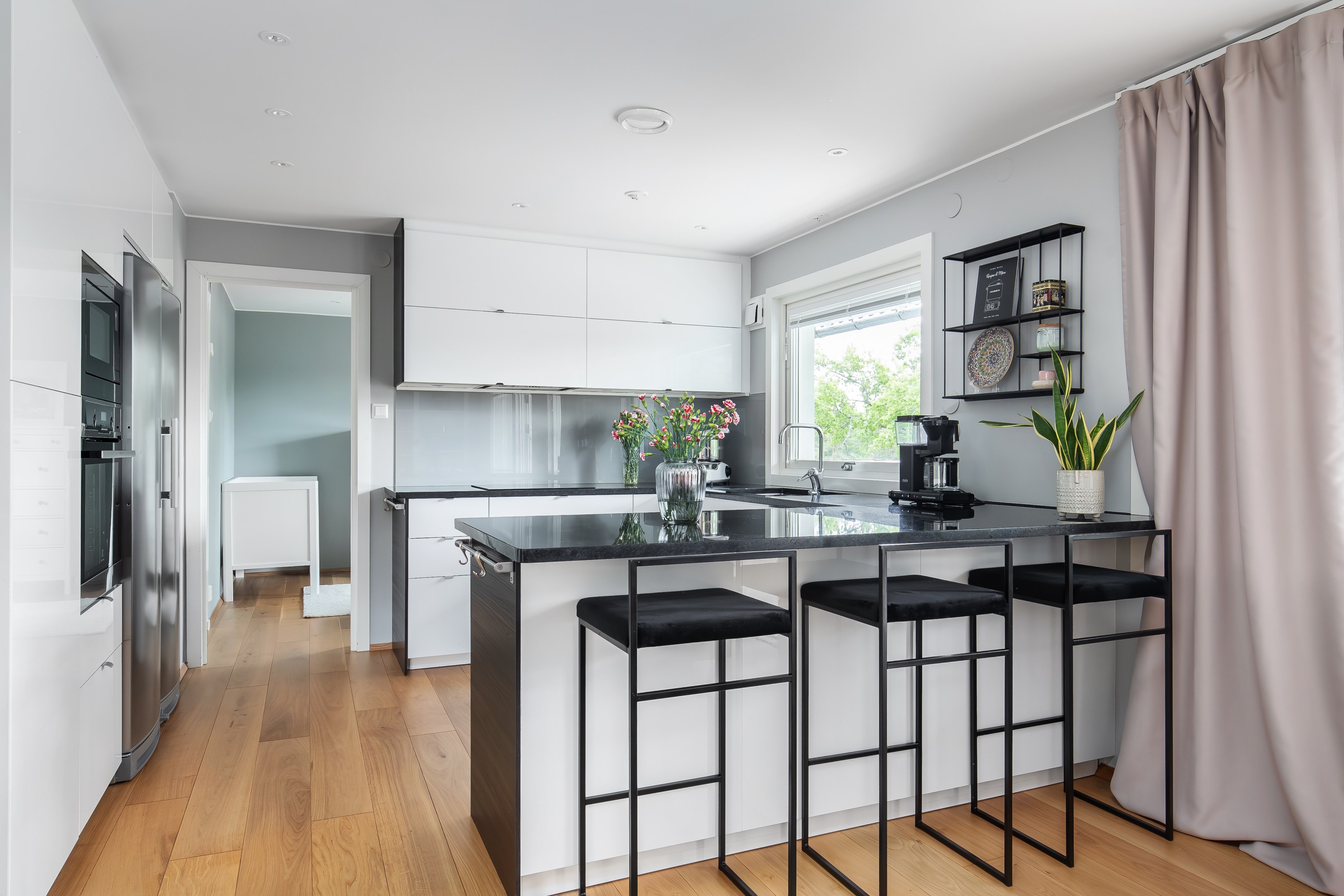 Bostadsbild från Kärrstigen 35, Såld i Björknäs, Nacka