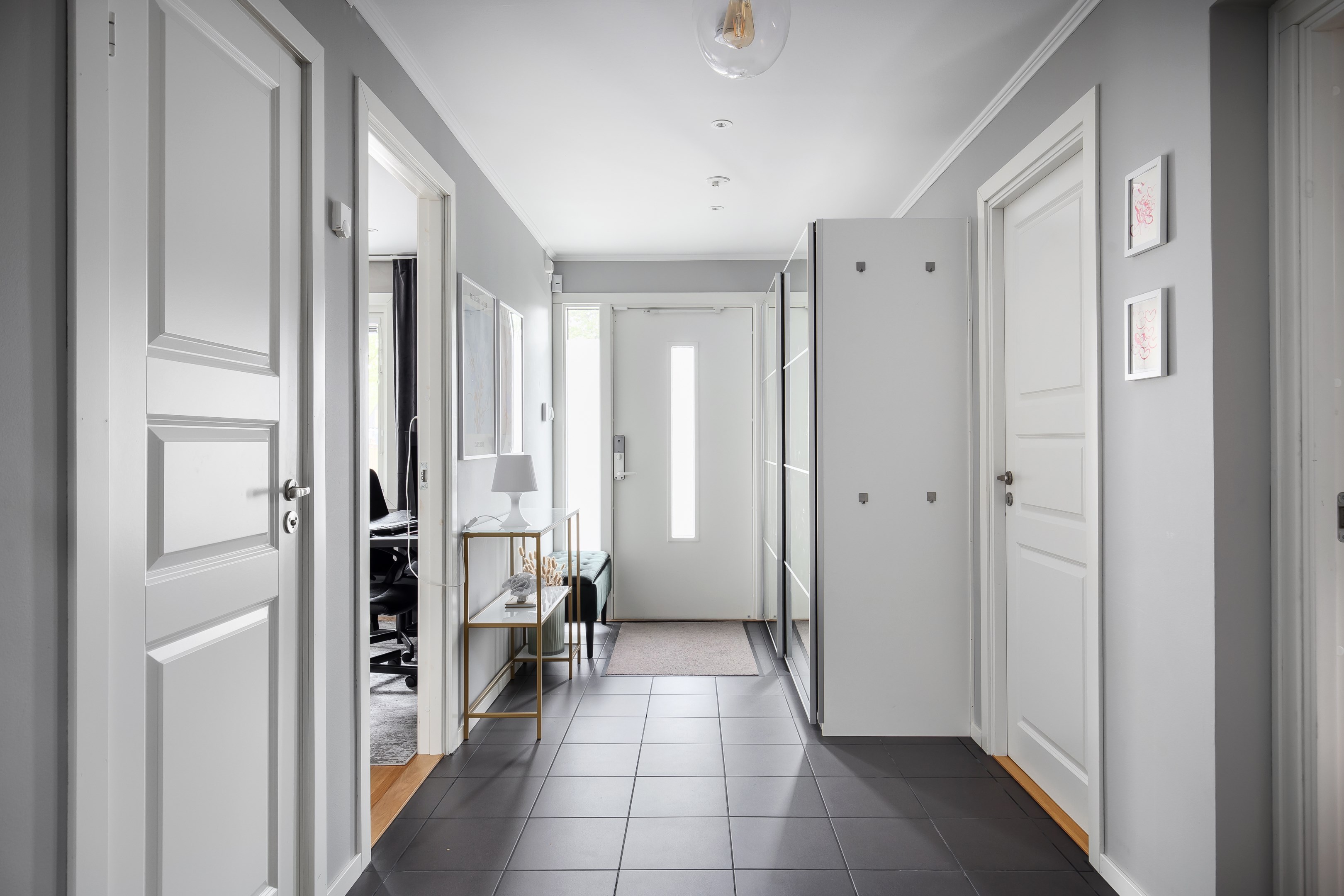 Bostadsbild från Kärrstigen 35, Såld i Björknäs, Nacka