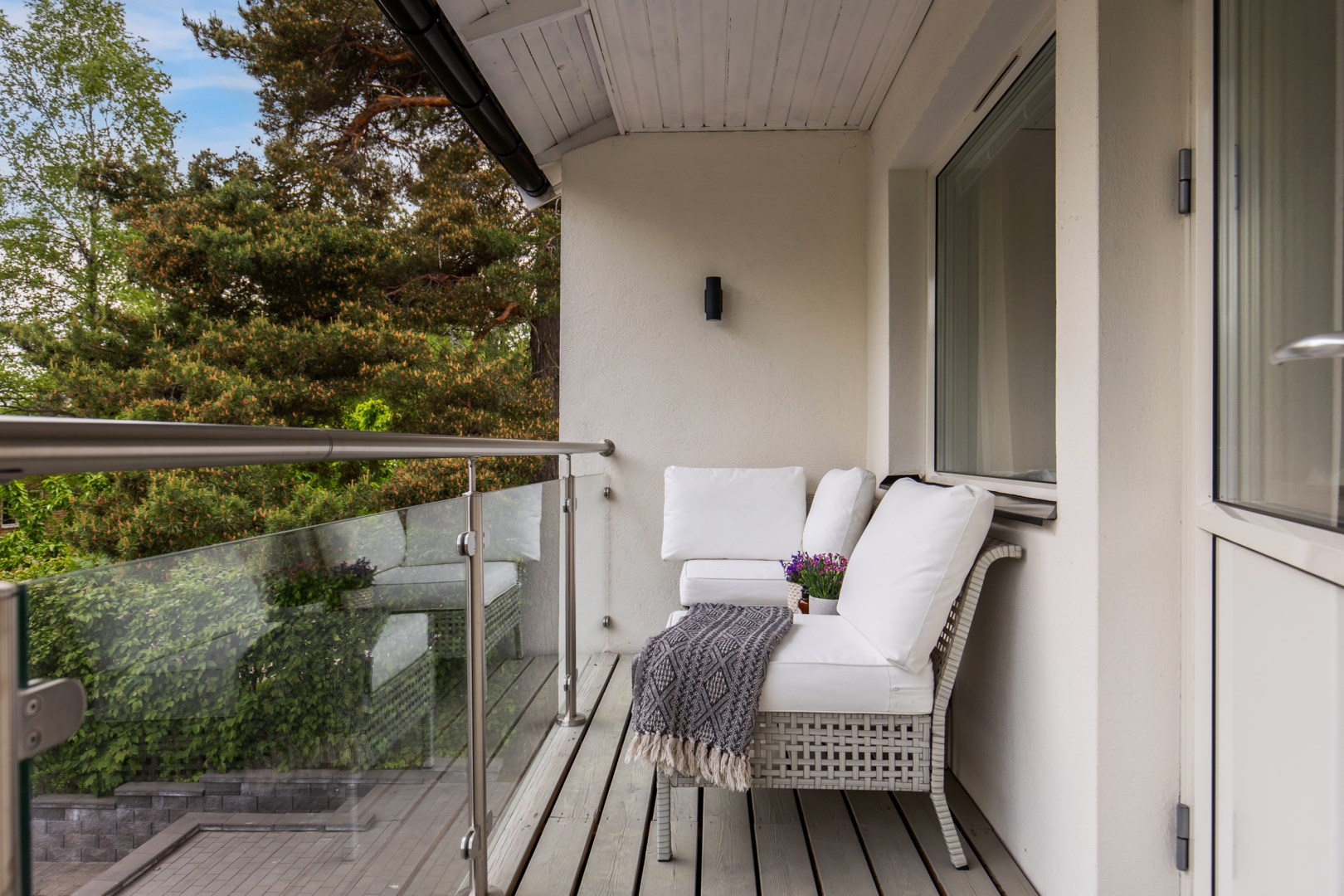 Bostadsbild från Kärrstigen 35, Såld i Björknäs, Nacka