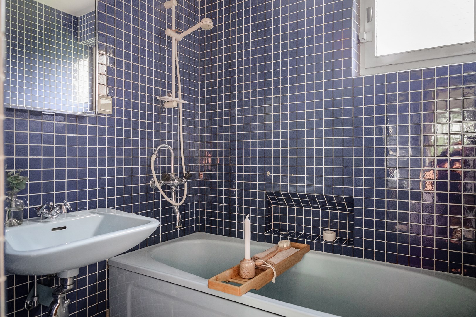 Bostadsbild från Svanevitsvägen 12, Såld i Skuru, Nacka