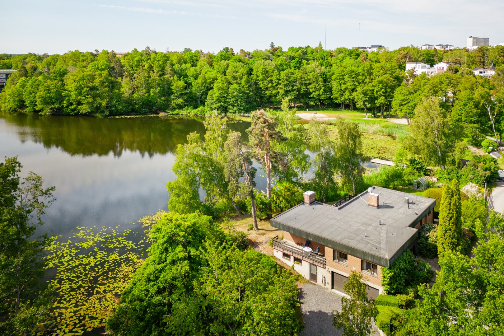 Bostadsbild från Svanevitsvägen 12, Såld i Skuru, Nacka