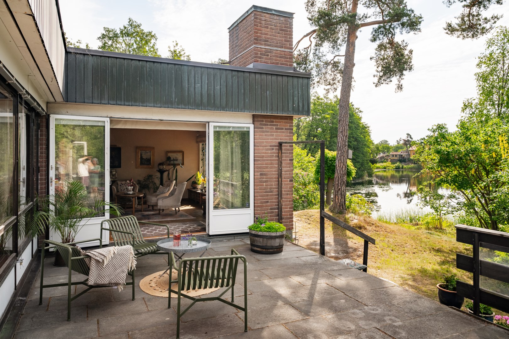 Bostadsbild från Svanevitsvägen 12, Såld i Skuru, Nacka