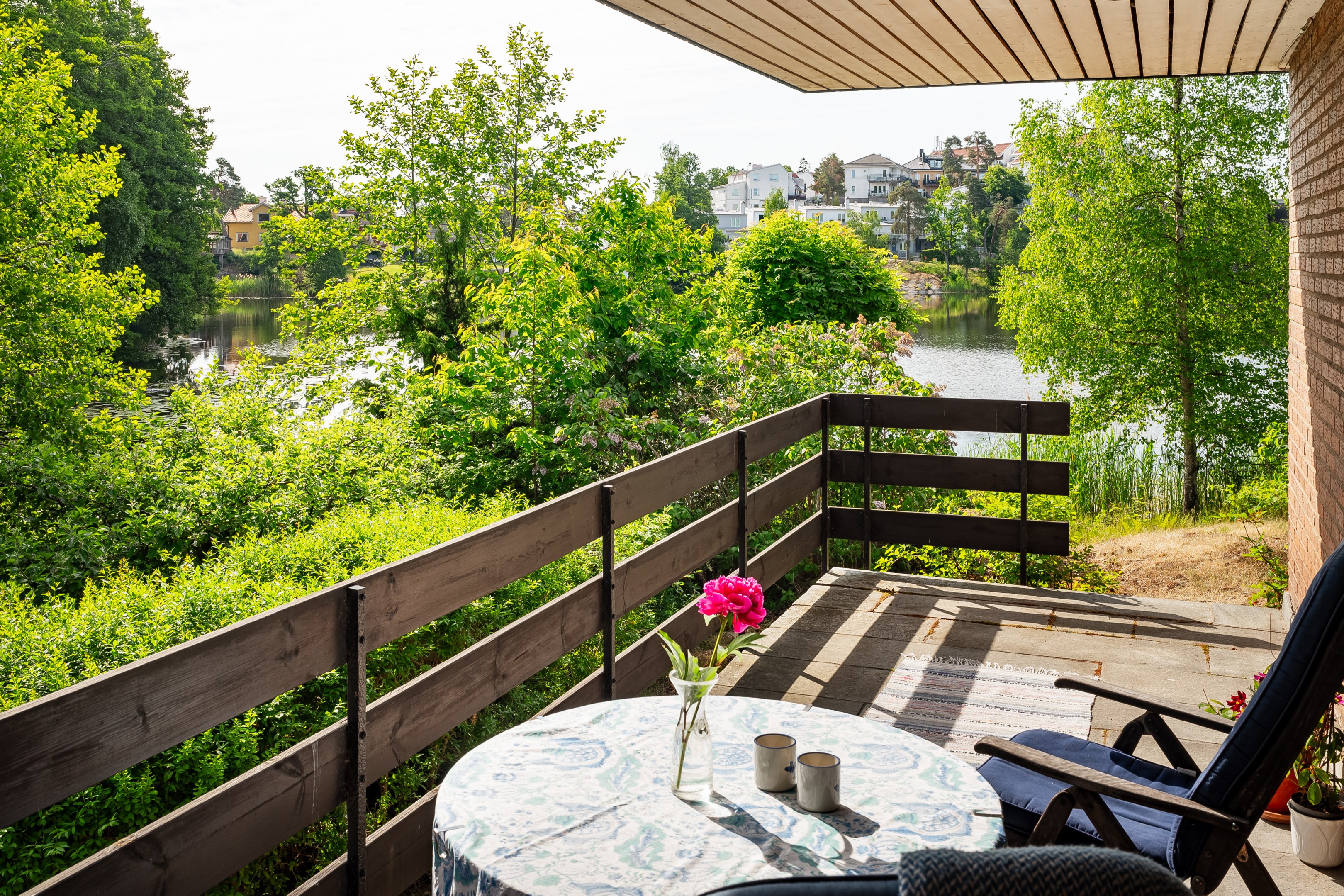 Bostadsbild från Svanevitsvägen 12, Såld i Skuru, Nacka