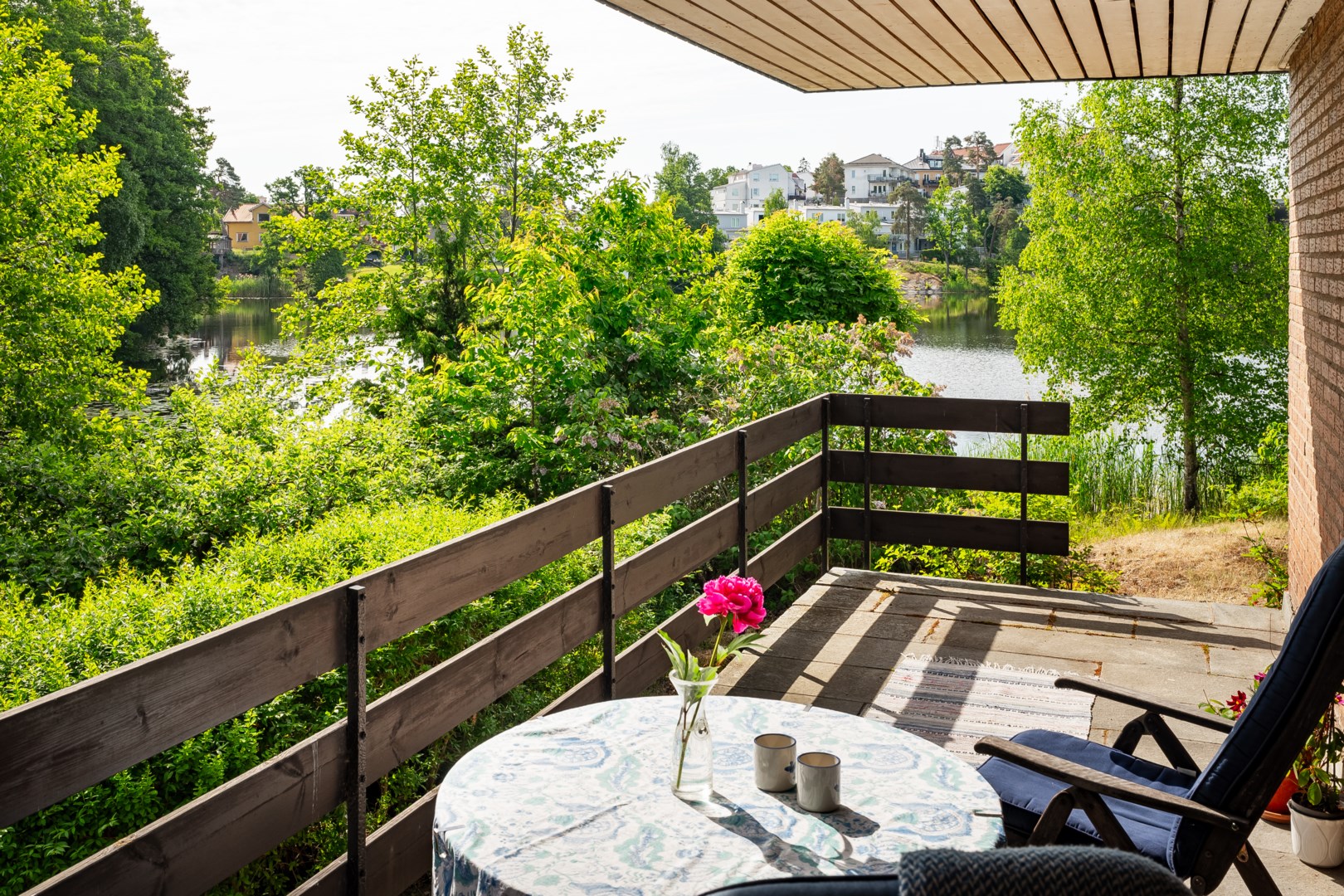 Bostadsbild från Svanevitsvägen 12, Såld i Skuru, Nacka