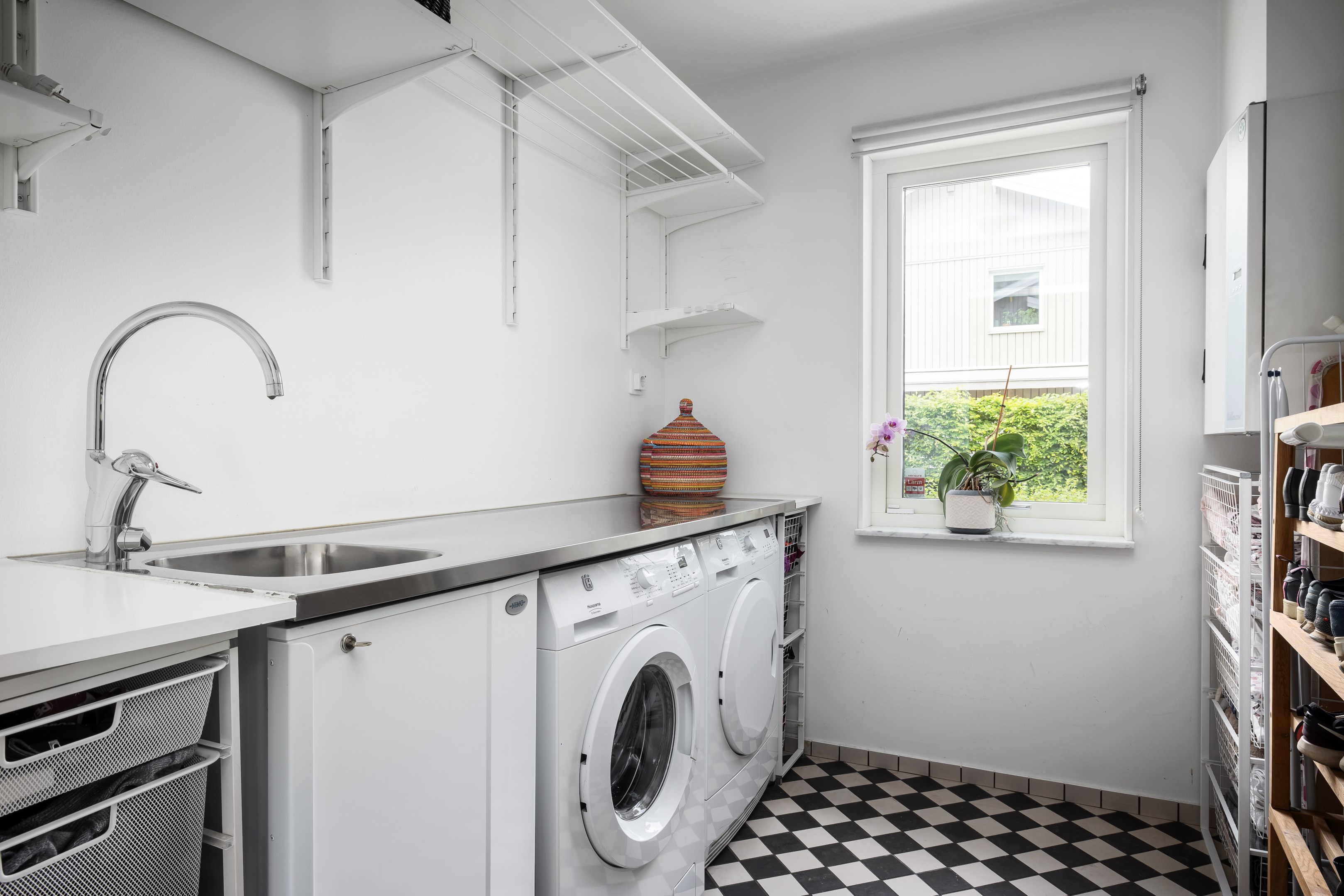 Bostadsbild från Tollare parkgränd 3, Såld i Tollare, Nacka