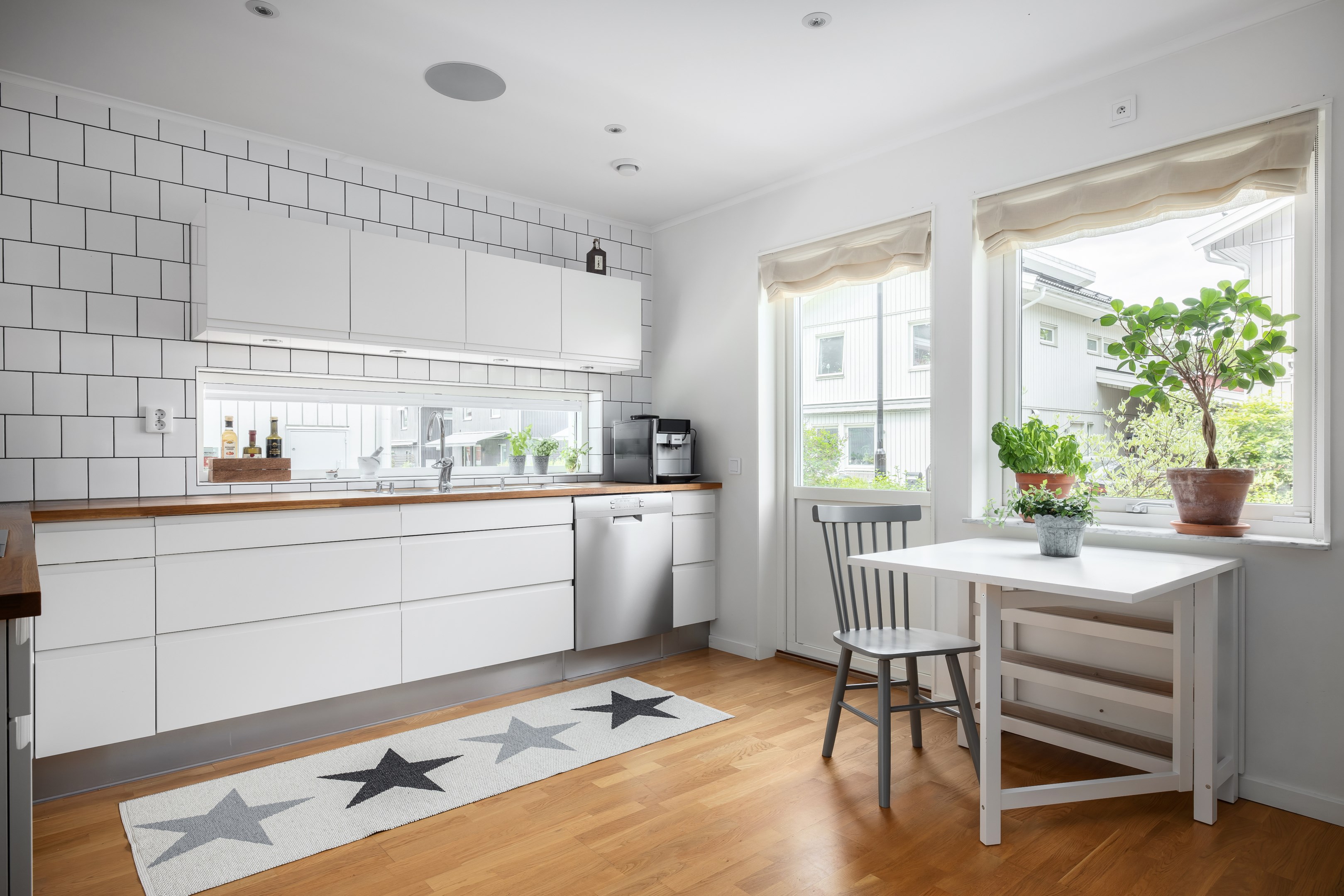 Bostadsbild från Tollare parkgränd 3, Såld i Tollare, Nacka