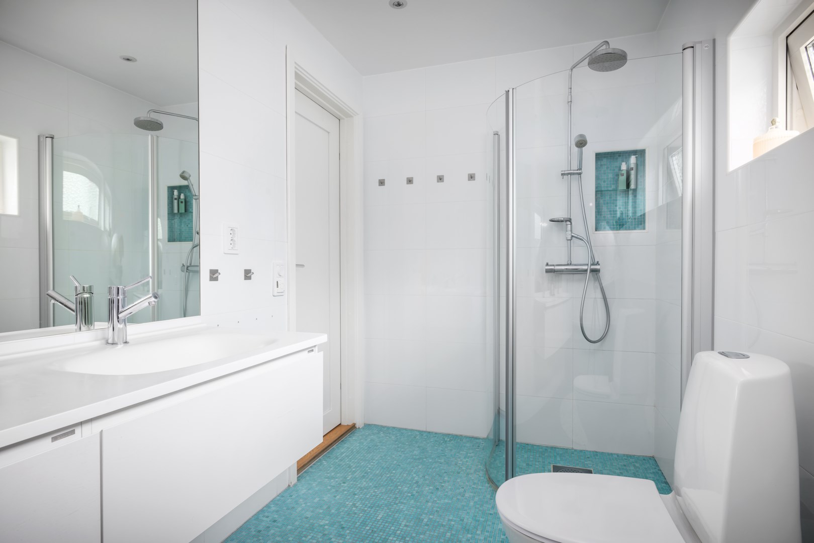 Bostadsbild från Tollare parkgränd 3, Såld i Tollare, Nacka