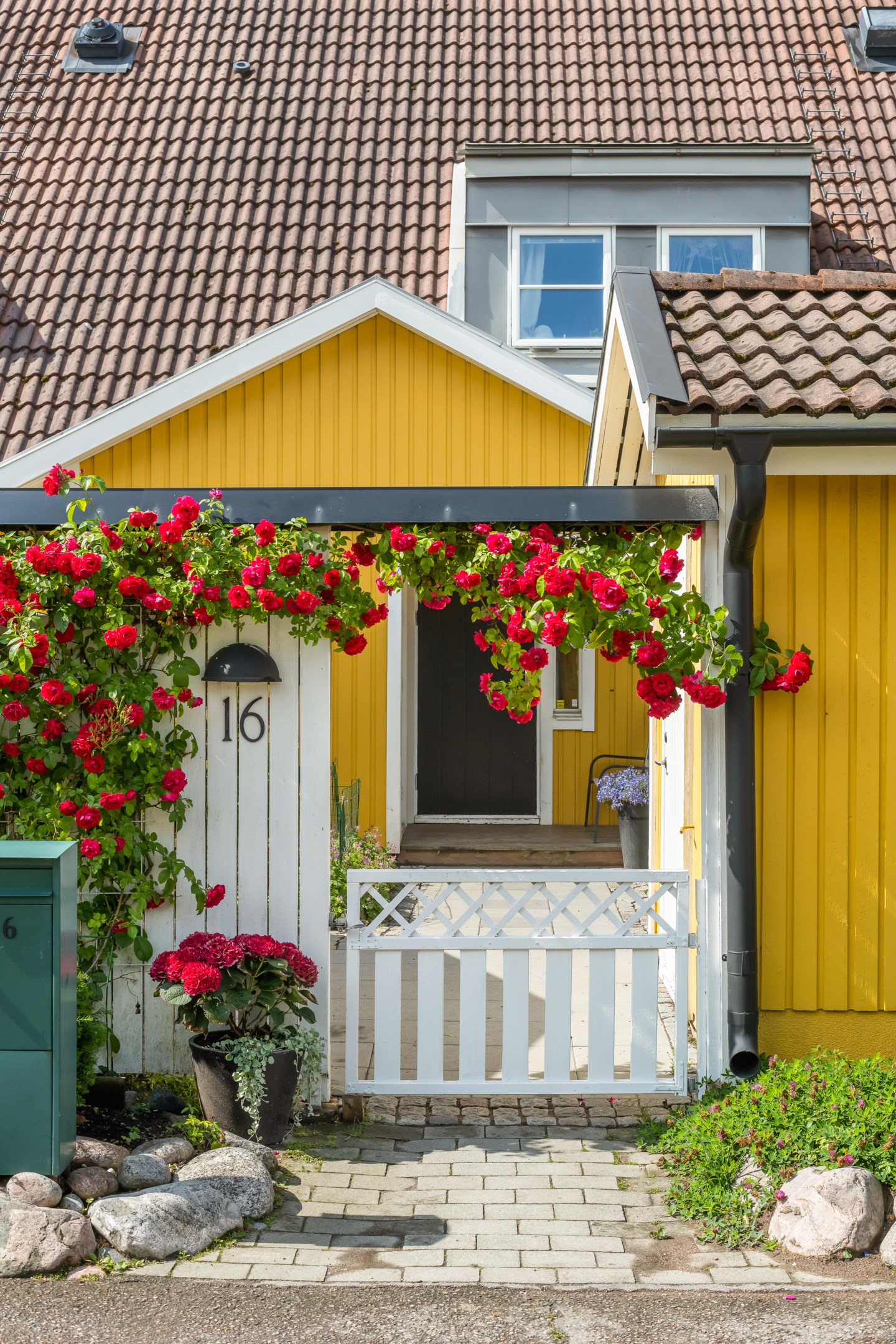 Bostadsbild från Rotfruktsgatan 16, Såld i Årsta, Uppsala