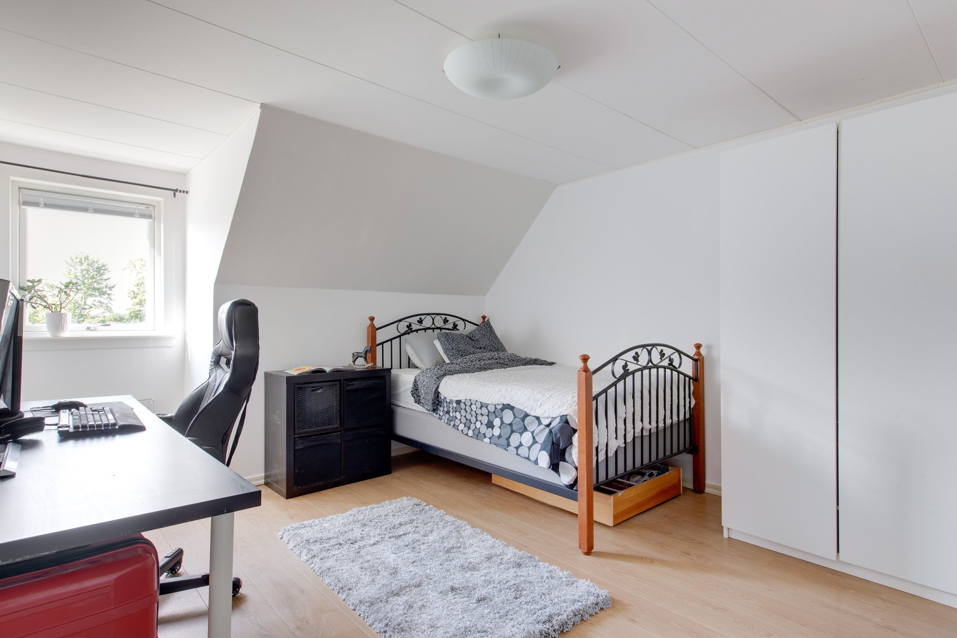 Bostadsbild från Rotfruktsgatan 16, Såld i Årsta, Uppsala