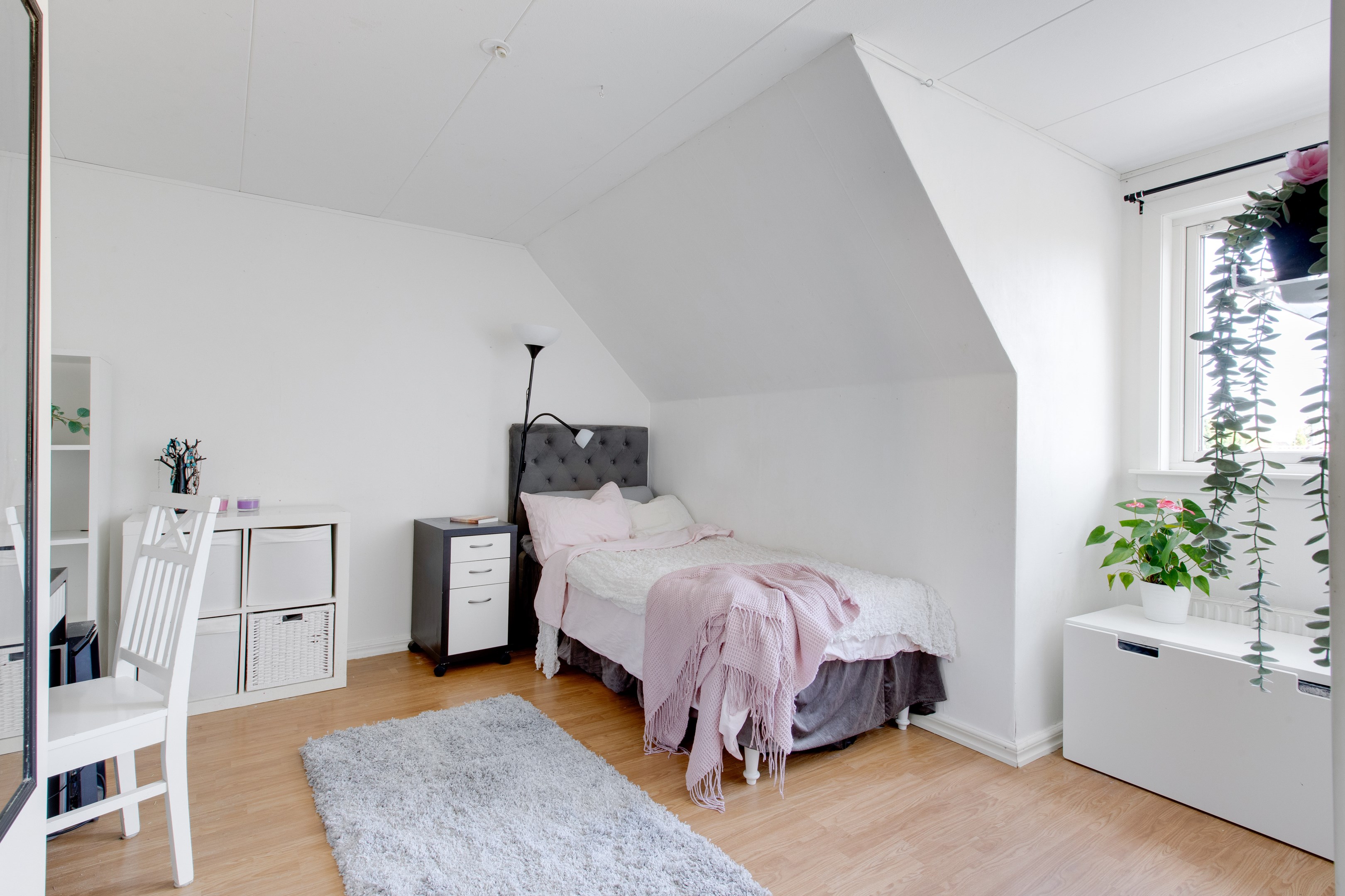 Bostadsbild från Rotfruktsgatan 16, Såld i Årsta, Uppsala