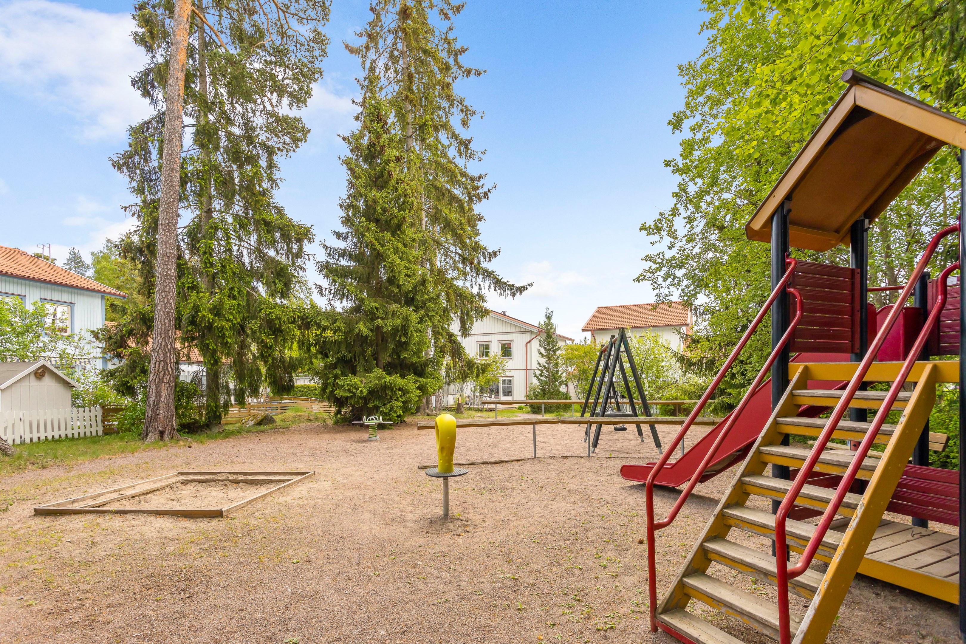 Bostadsbild från Herrhagsvägen 264, Såld i Herrhagen, Uppsala