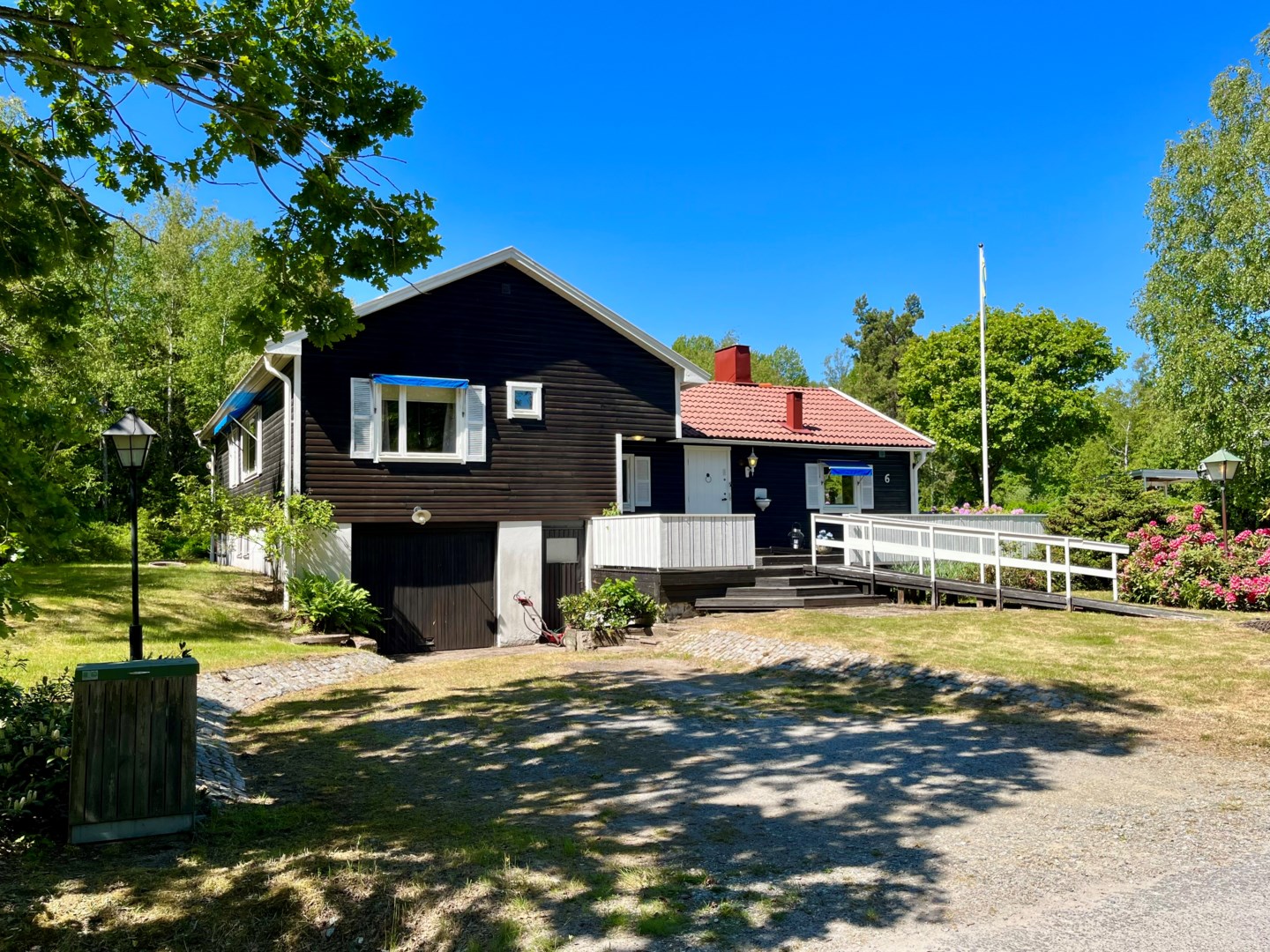 Bostadsbild från Fiskarvägen 6, Såld i Herrviksnäs, Värmdö