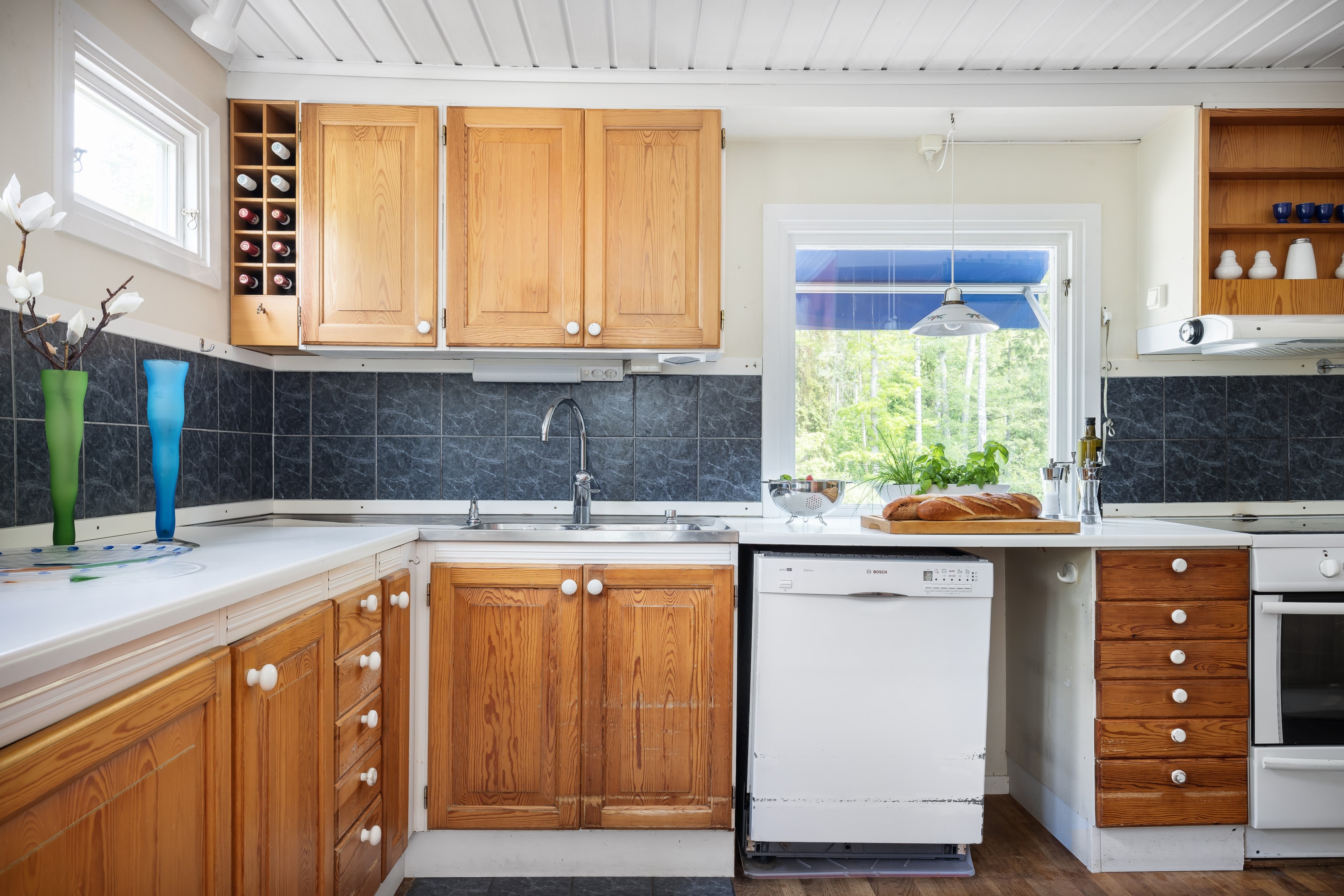 Bostadsbild från Fiskarvägen 6, Såld i Herrviksnäs, Värmdö